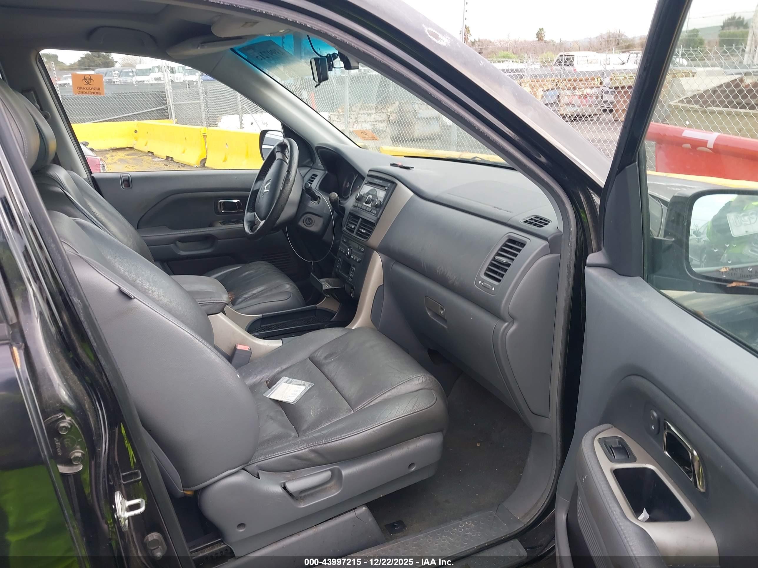 HONDA PILOT image 5