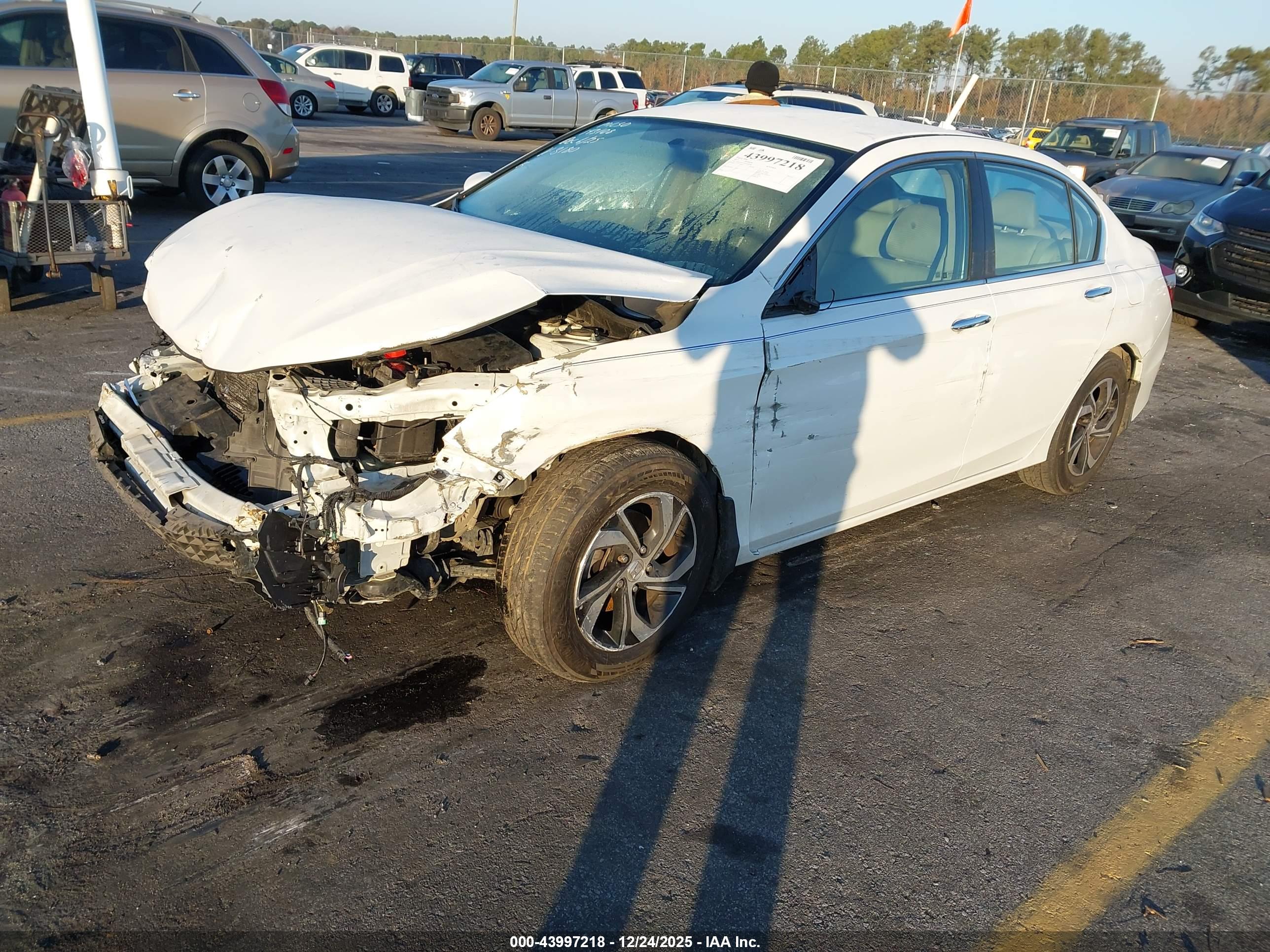 HONDA ACCORD image 2