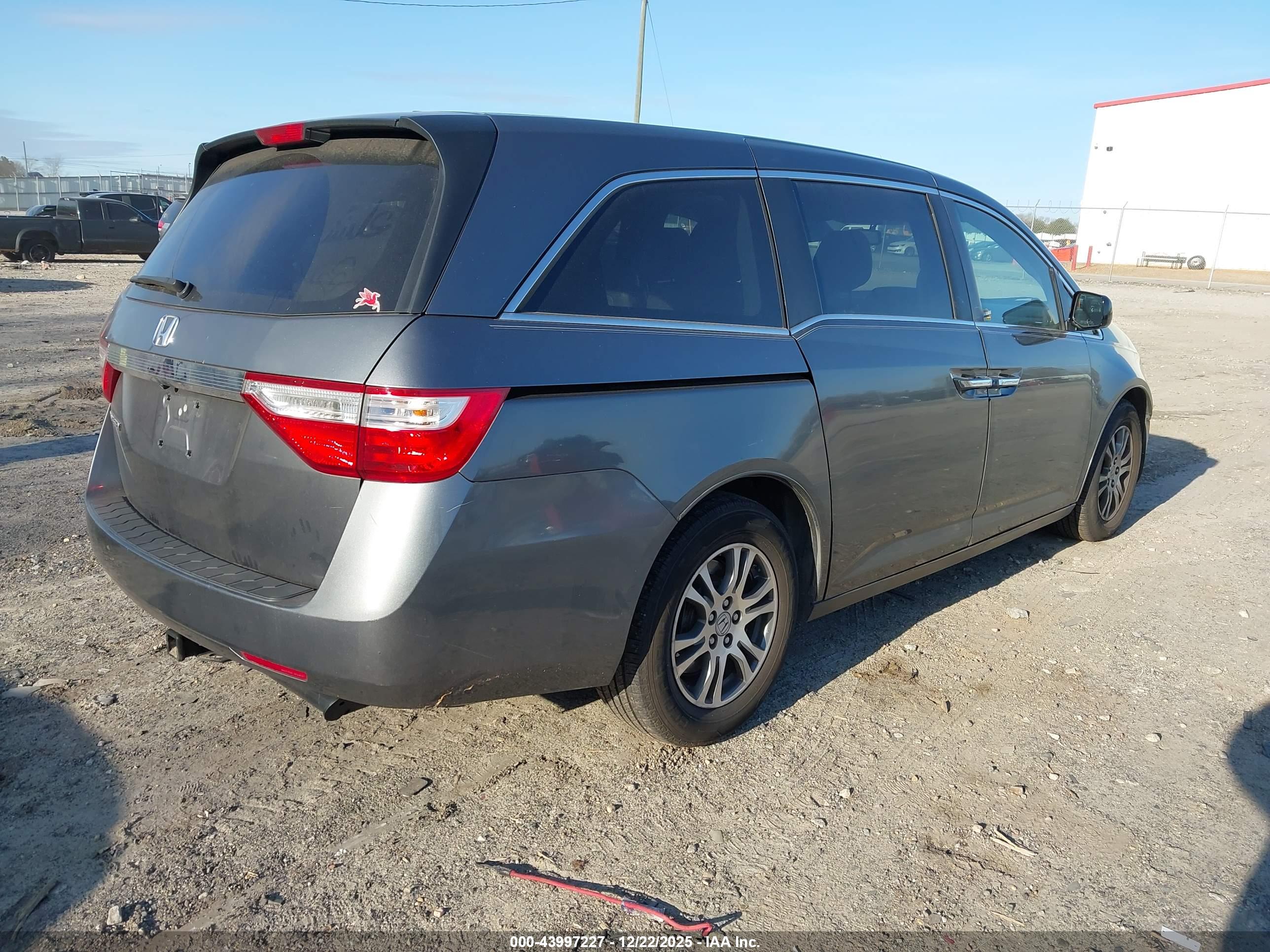 HONDA ODYSSEY image 4