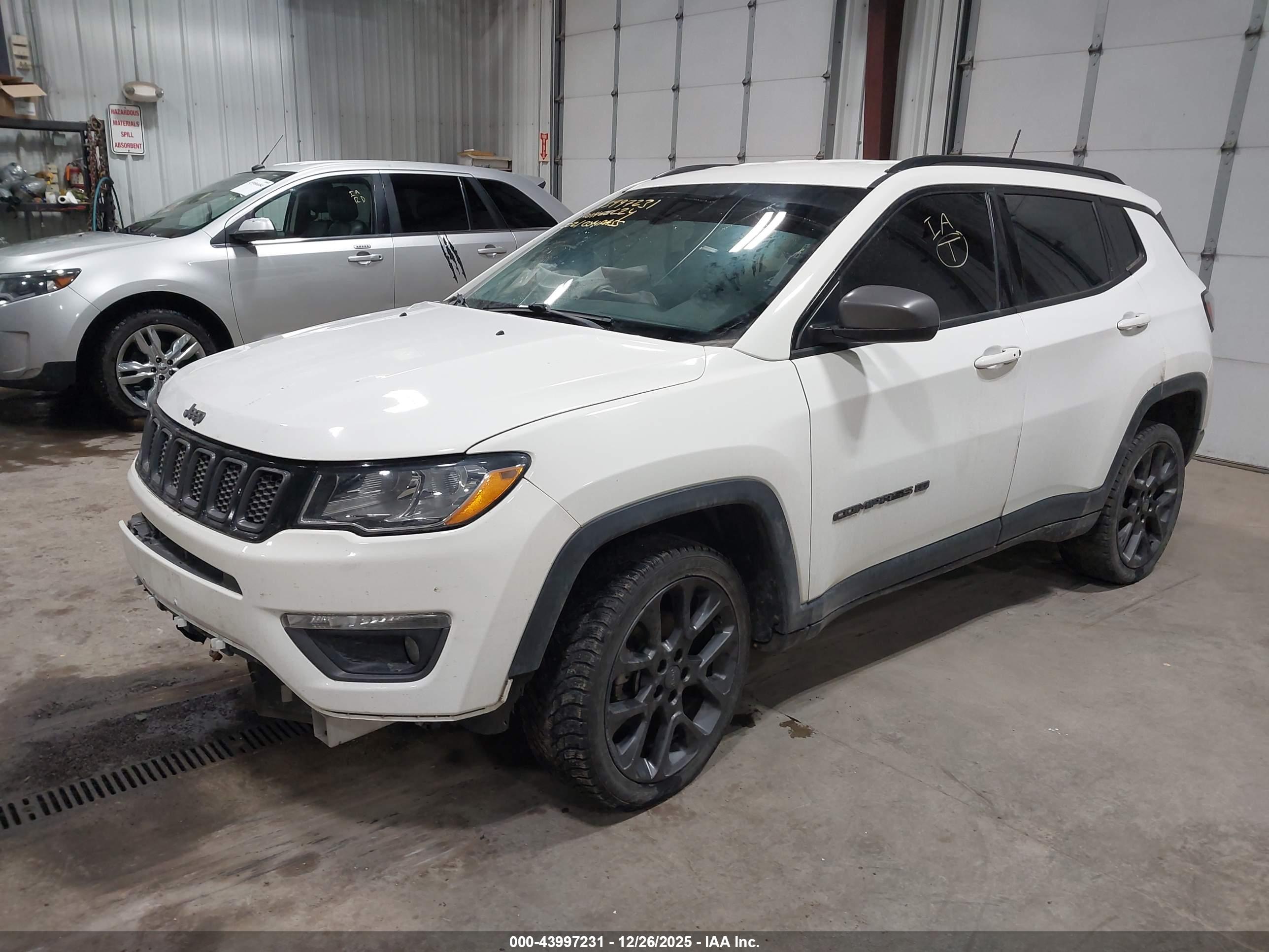 JEEP COMPASS image 2