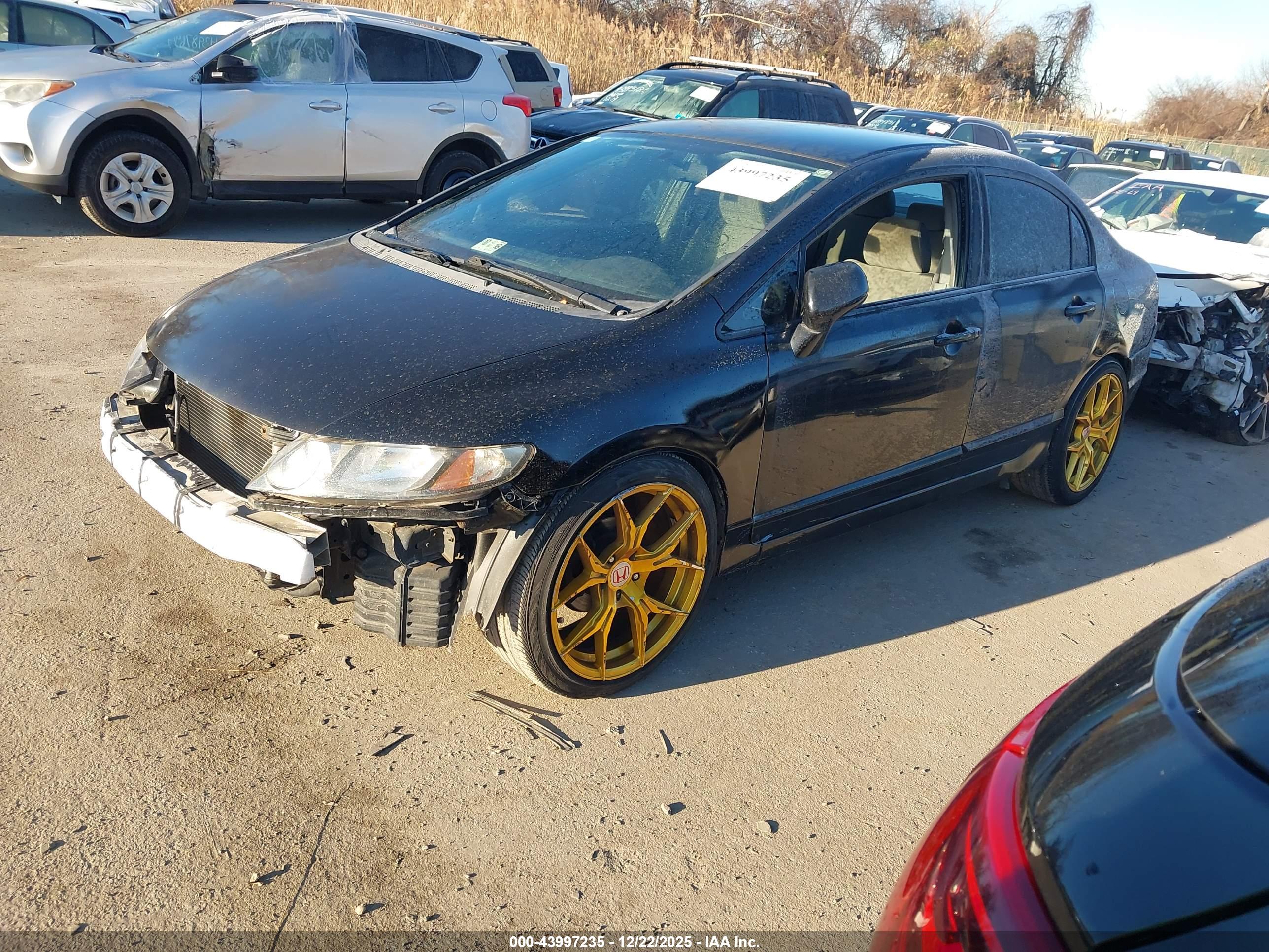 HONDA CIVIC image 2
