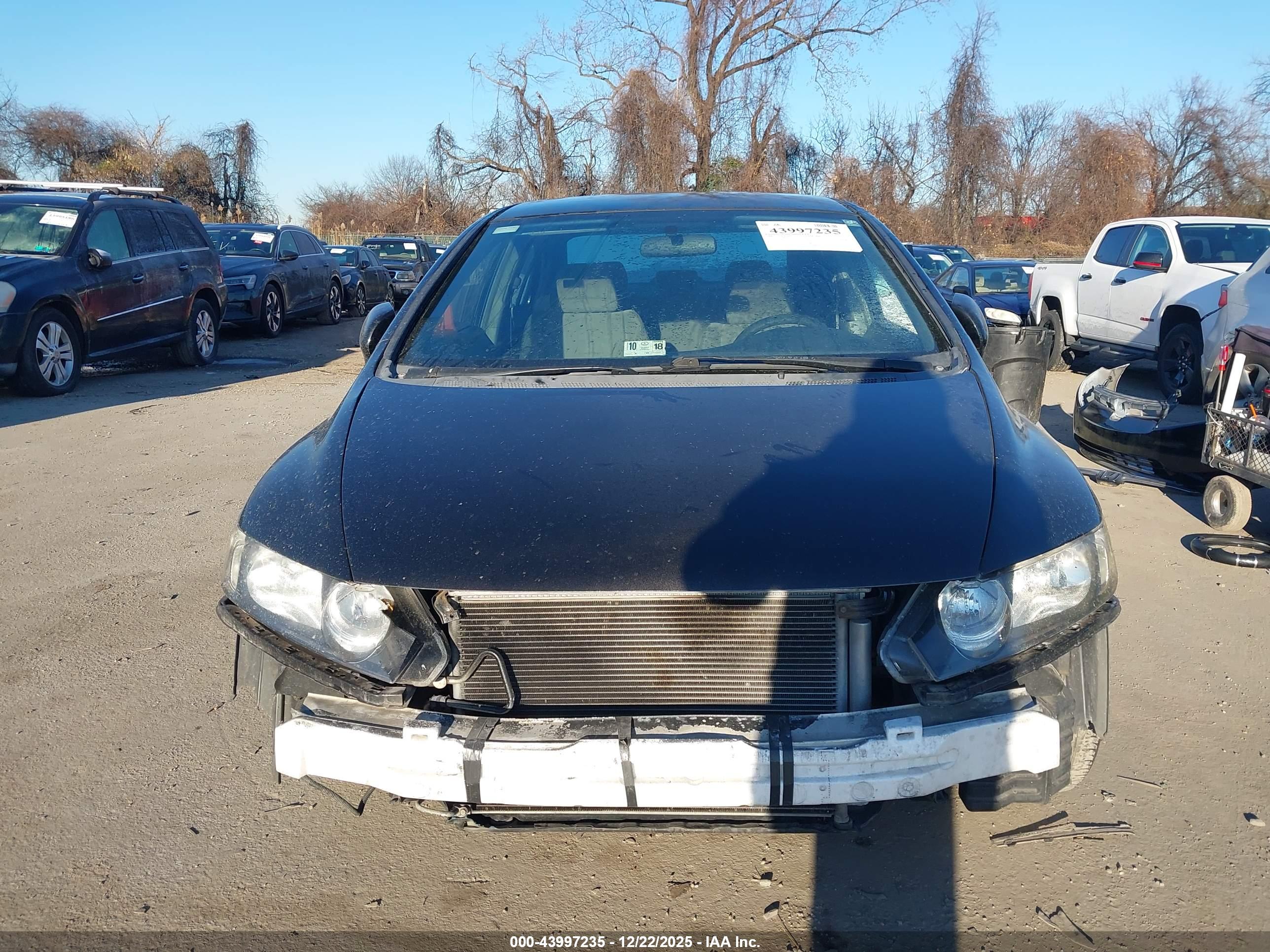 HONDA CIVIC image 6