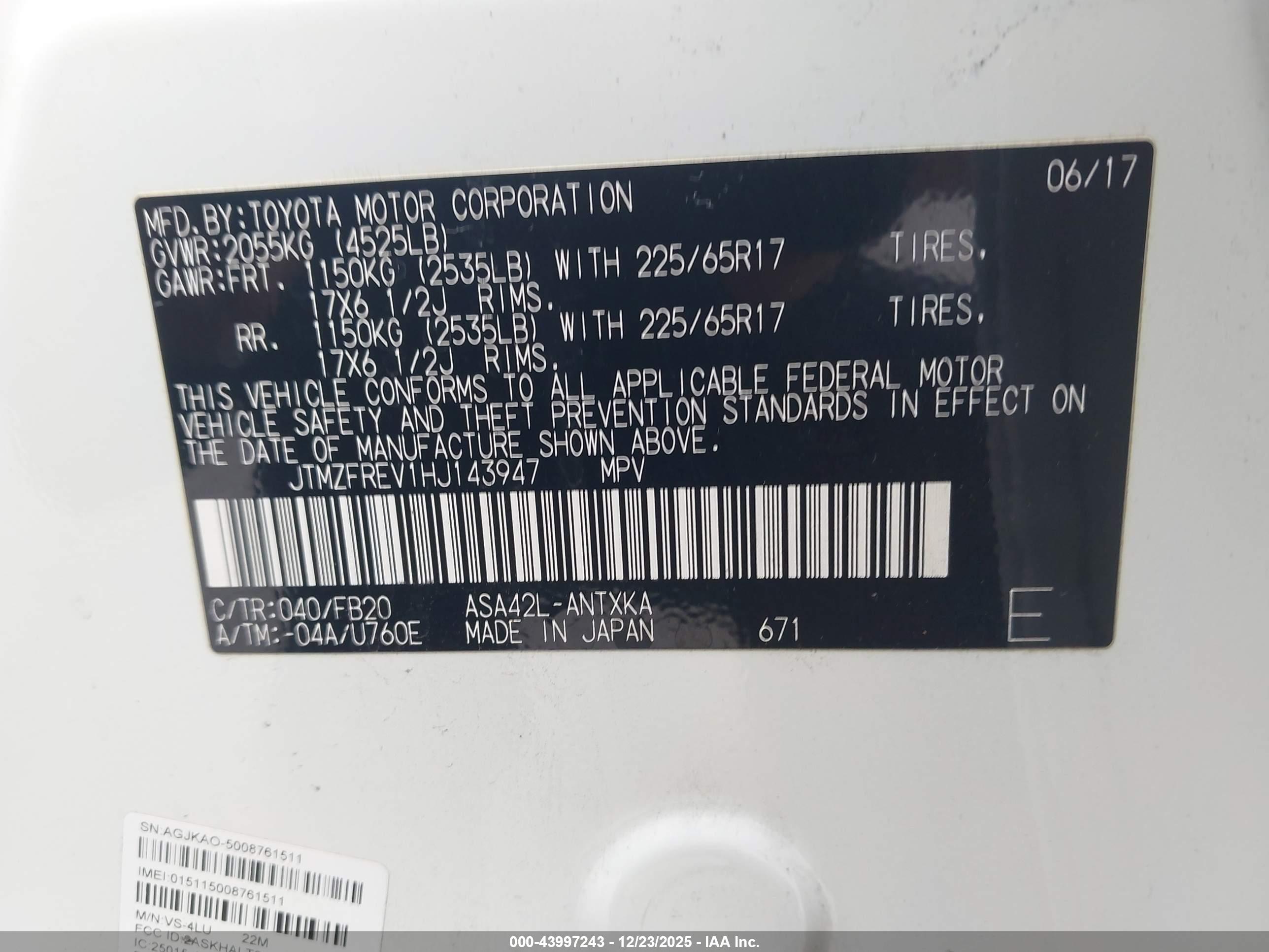 TOYOTA RAV4 image 9