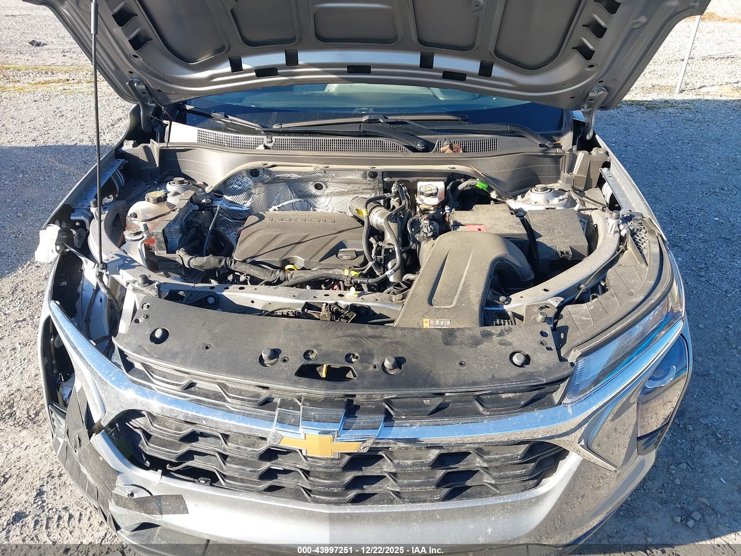 CHEVROLET TRAX image 10