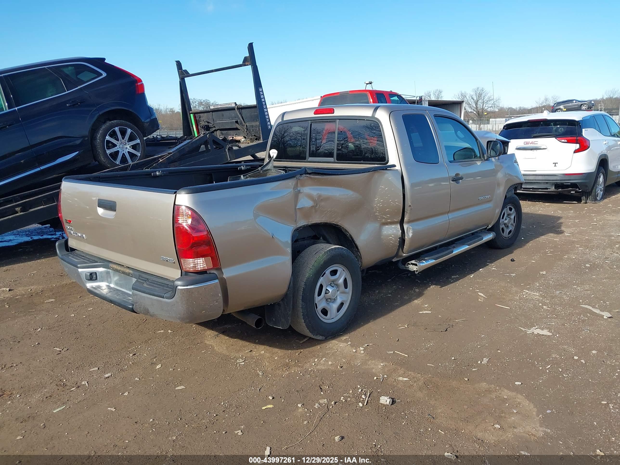 TOYOTA TACOMA image 4