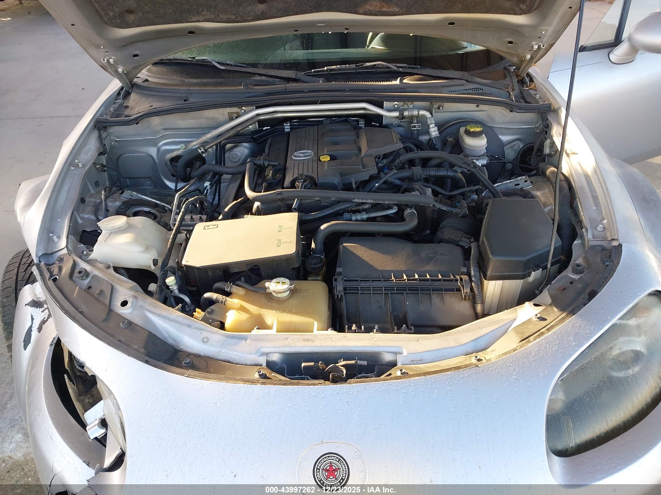 MAZDA MX-5 image 10