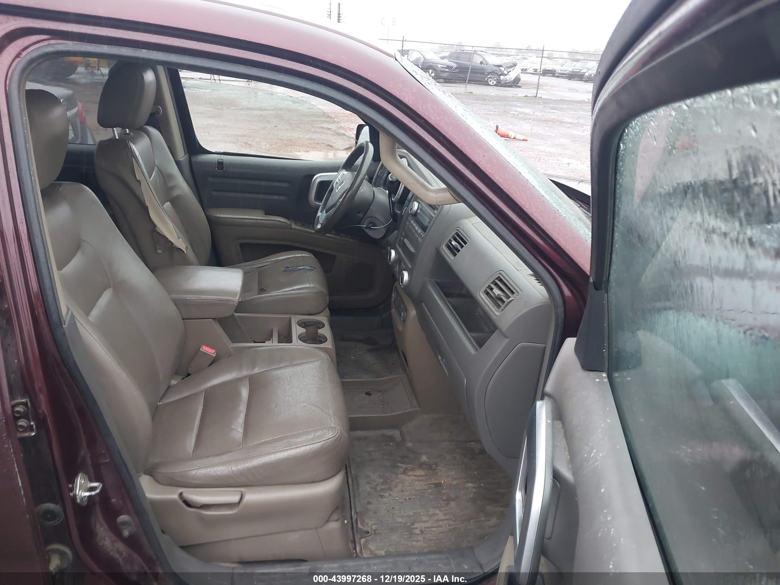 HONDA RIDGELINE image 5