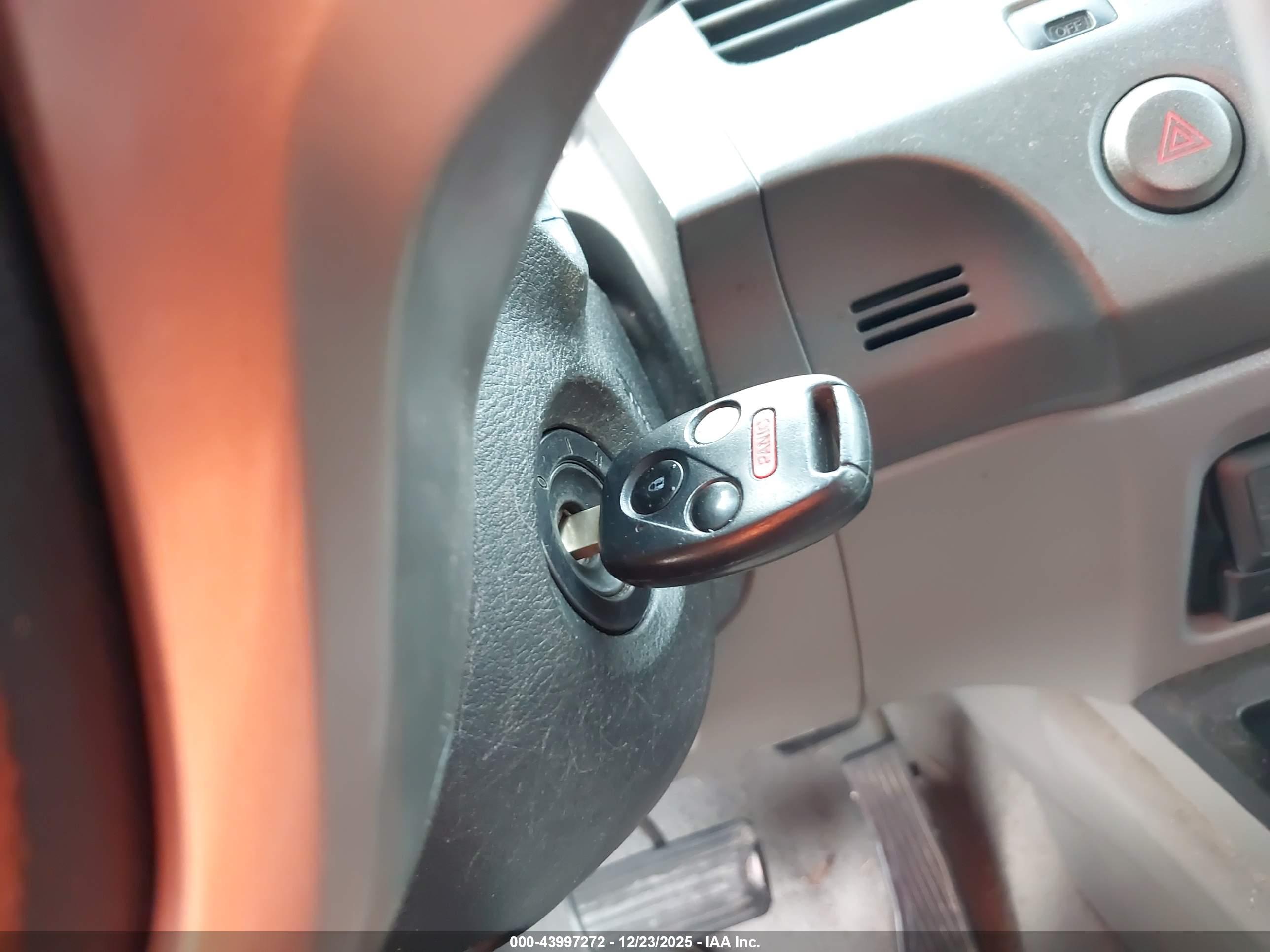 HONDA CIVIC image 11