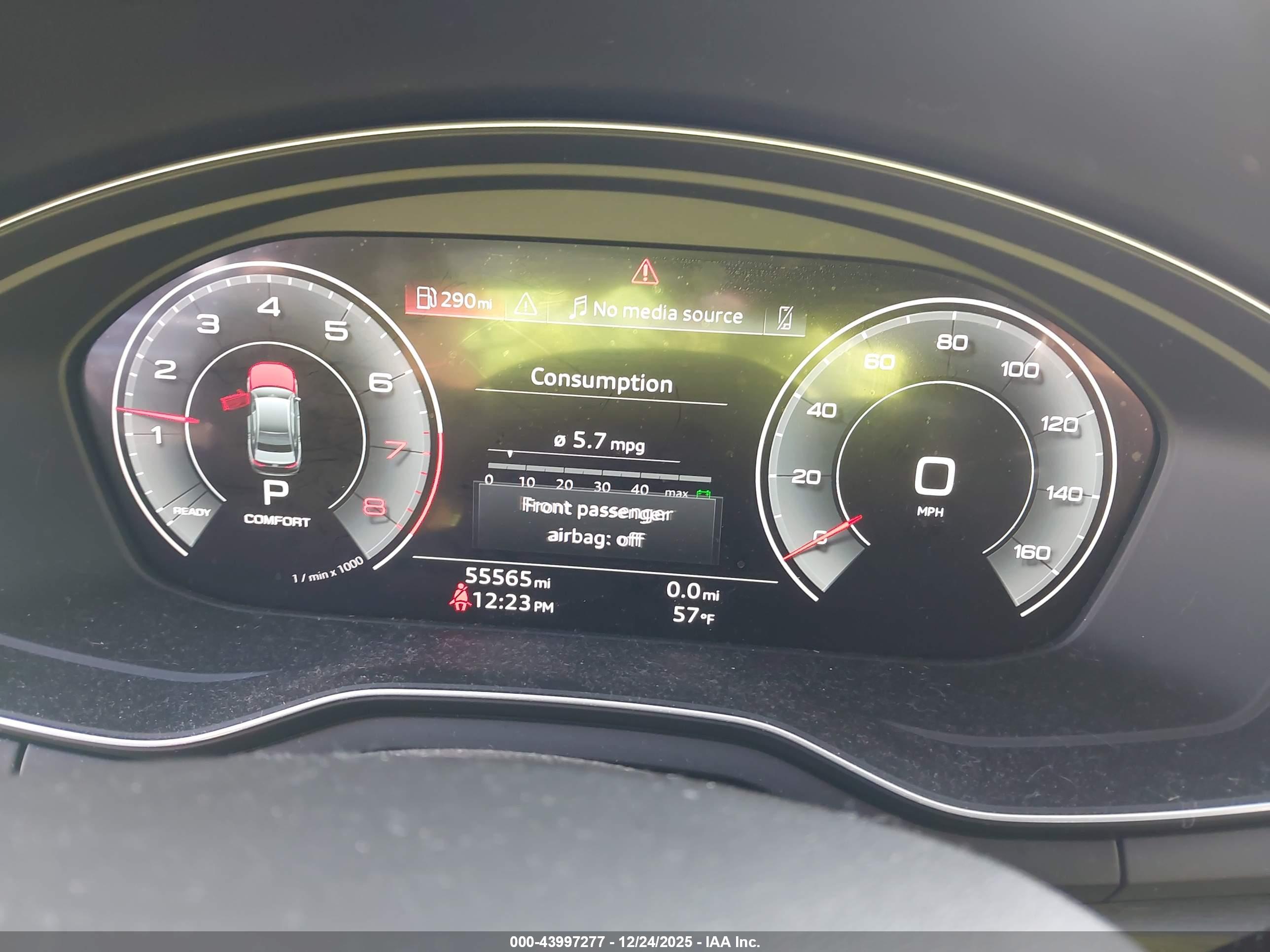 AUDI A4 image 7