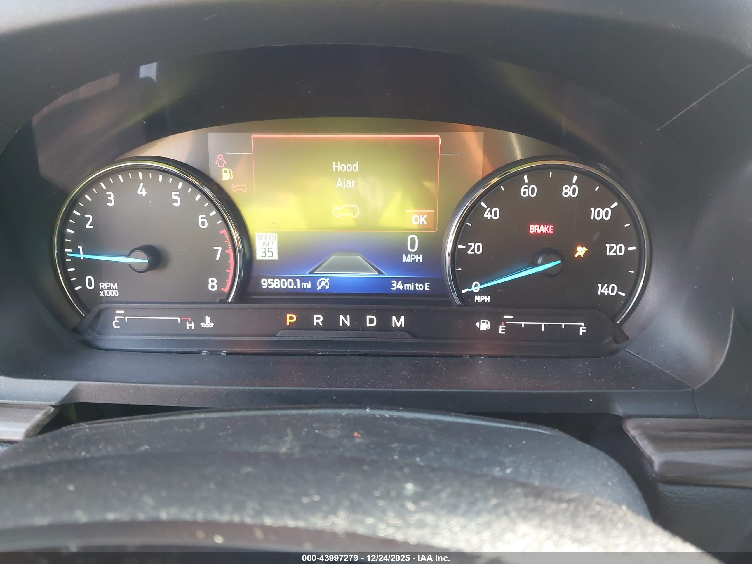FORD EXPLORER image 7