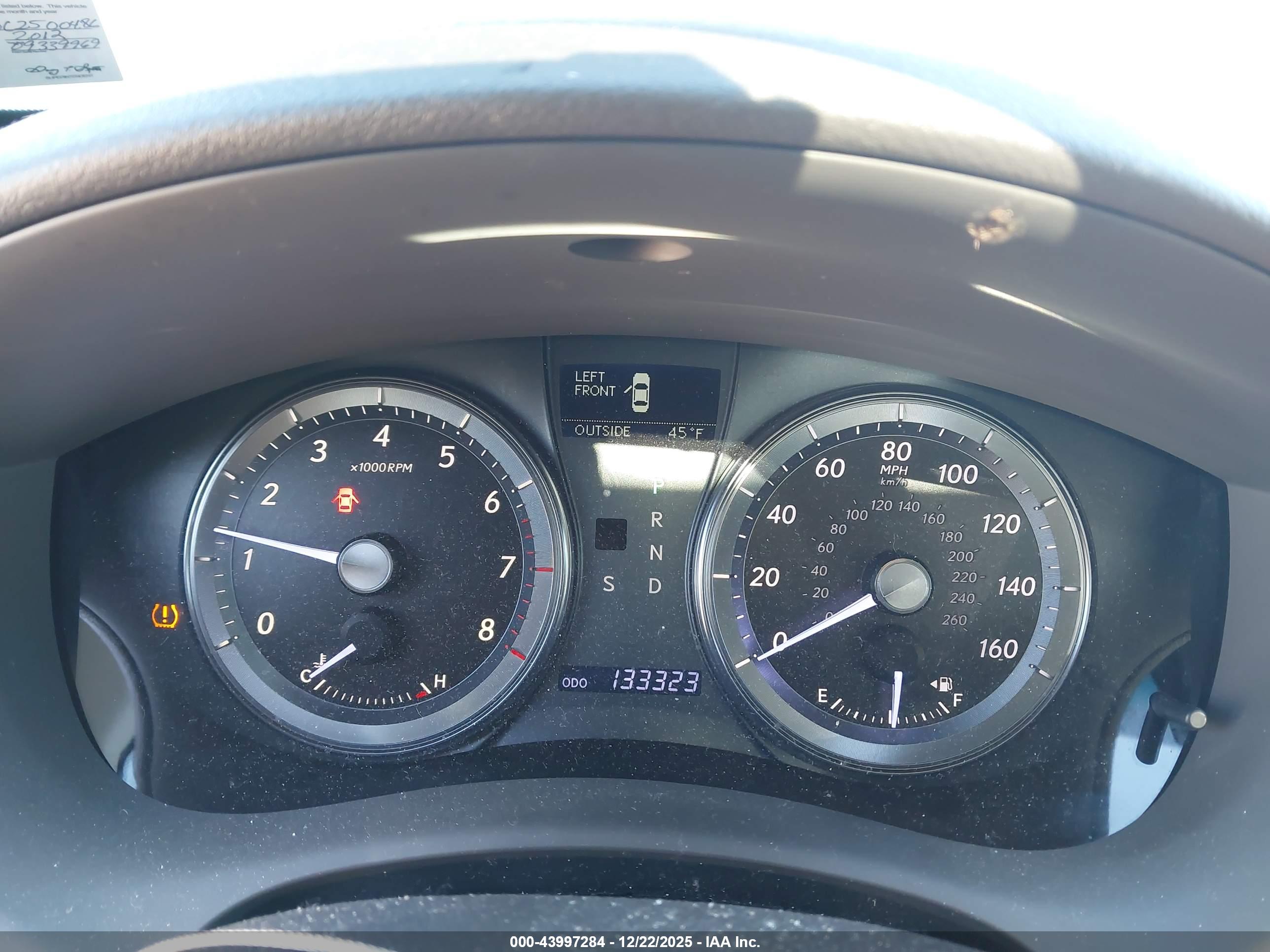 LEXUS ES image 7