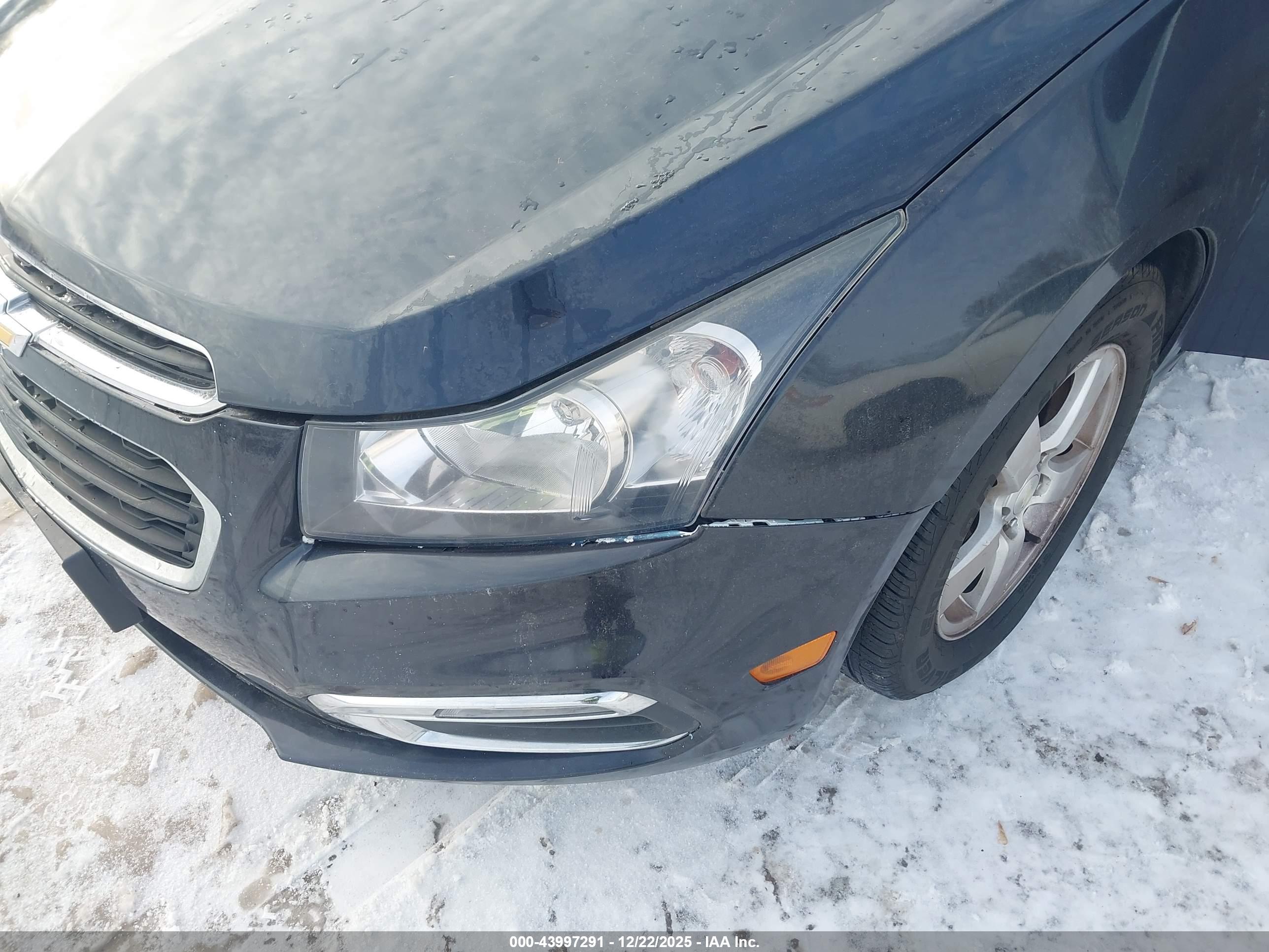 CHEVROLET CRUZE image 6
