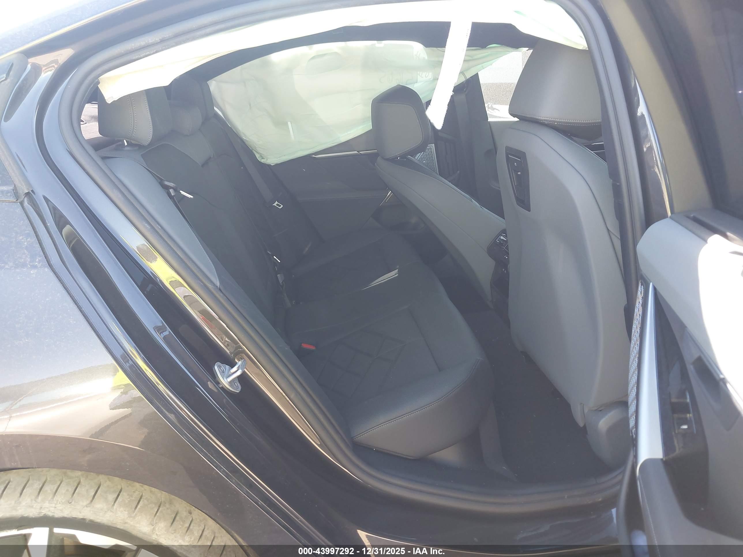 BMW 550E image 8
