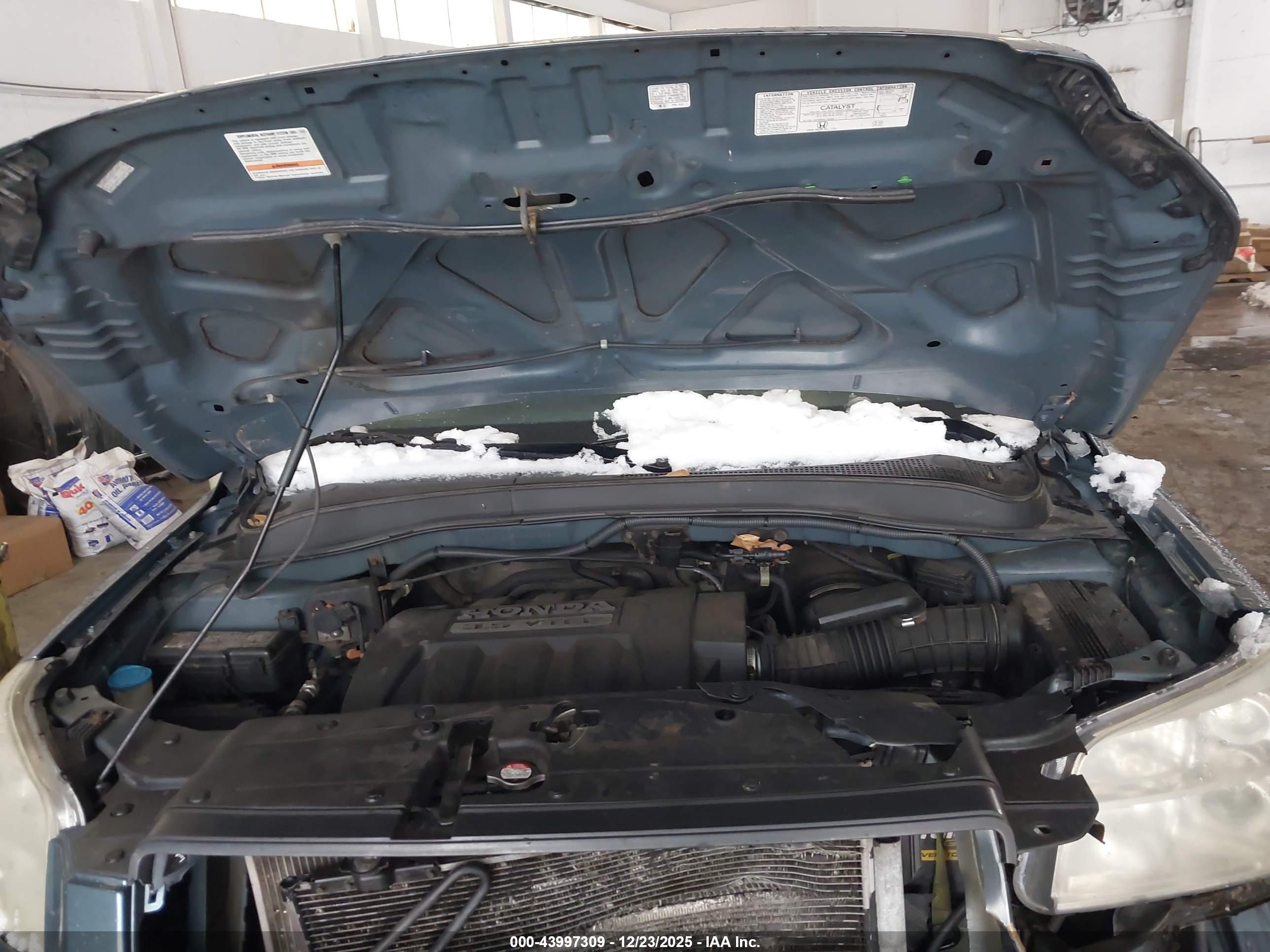 HONDA PILOT image 10