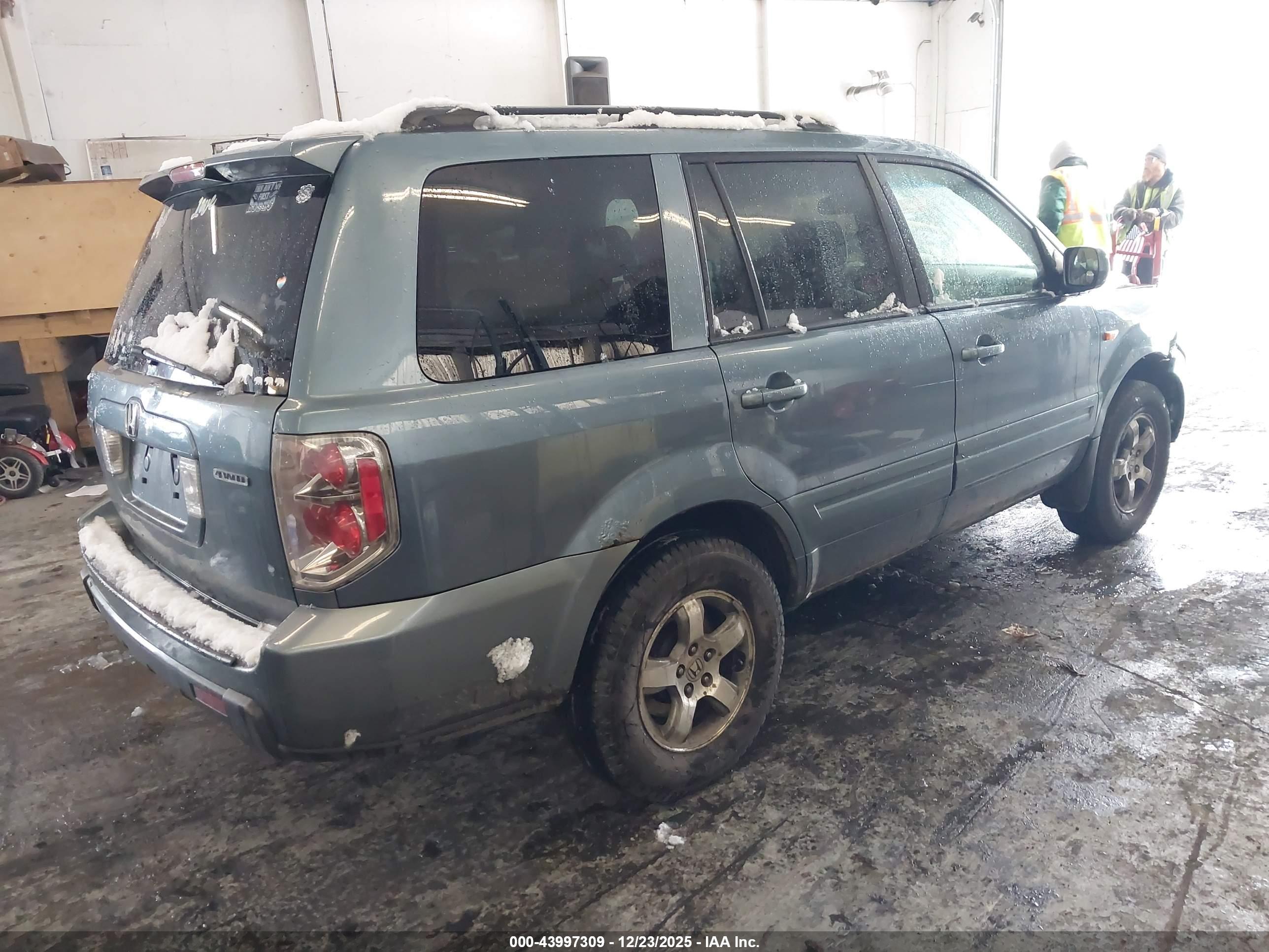 HONDA PILOT image 4