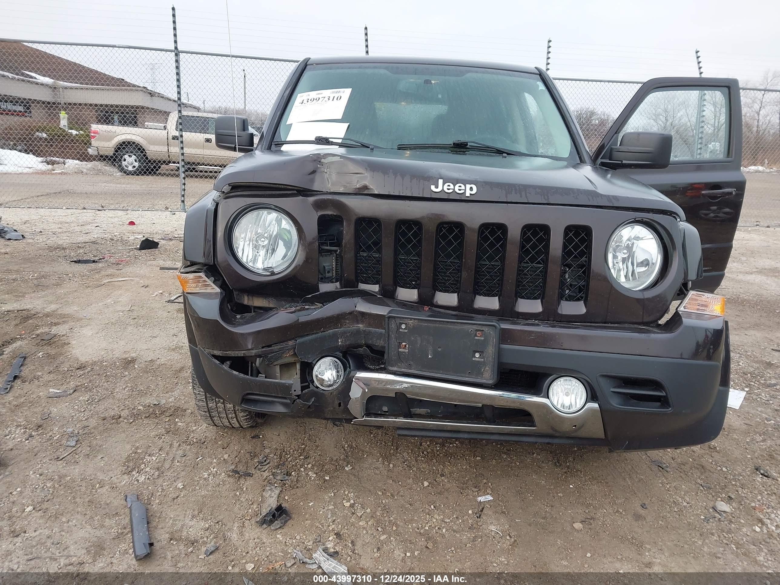 JEEP PATRIOT image 6