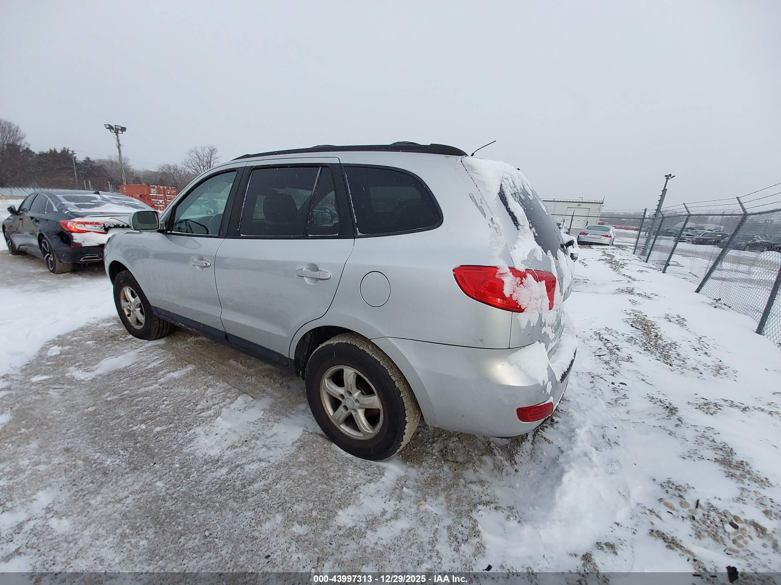 HYUNDAI SANTA image 3