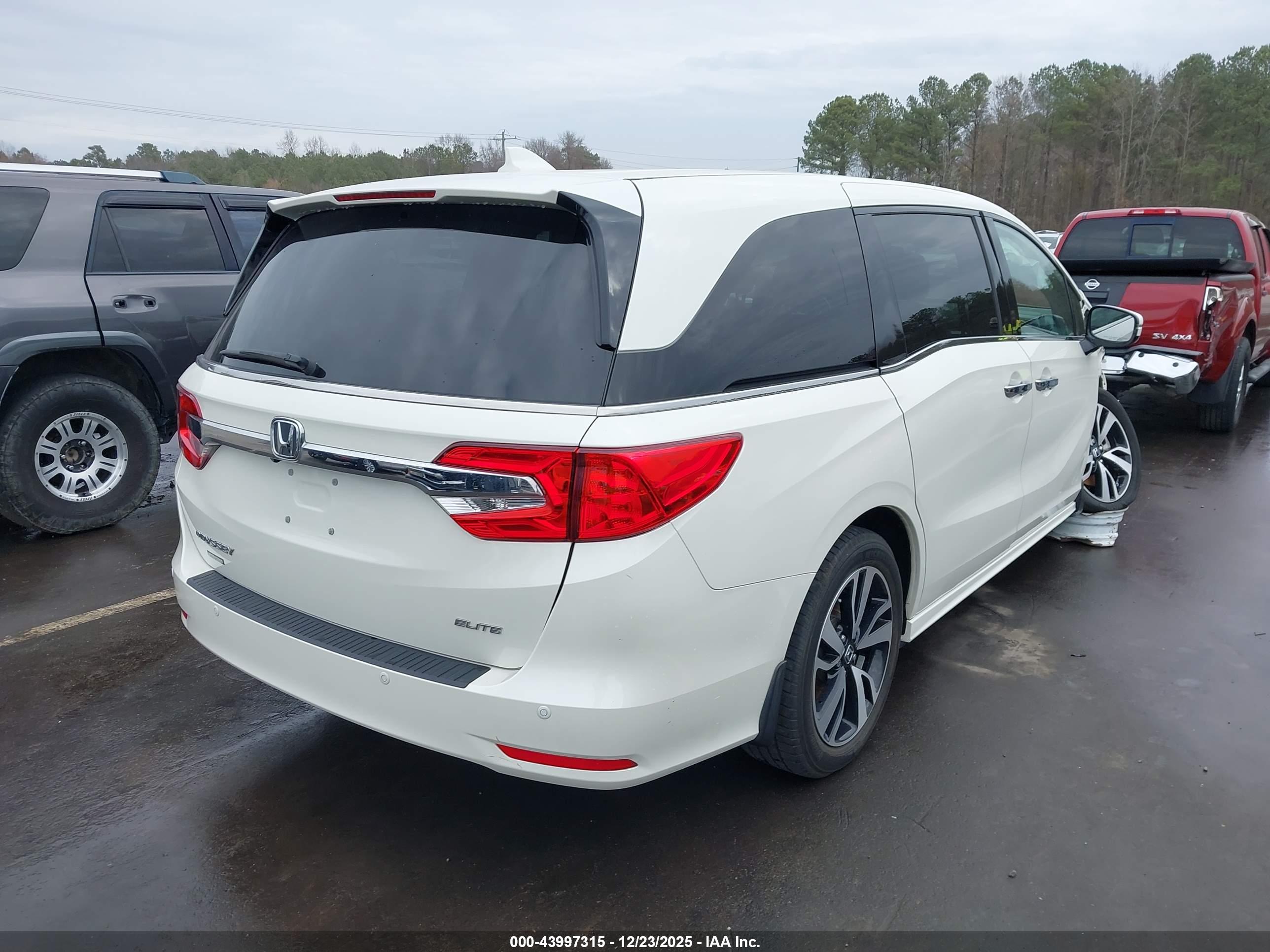 HONDA ODYSSEY image 4
