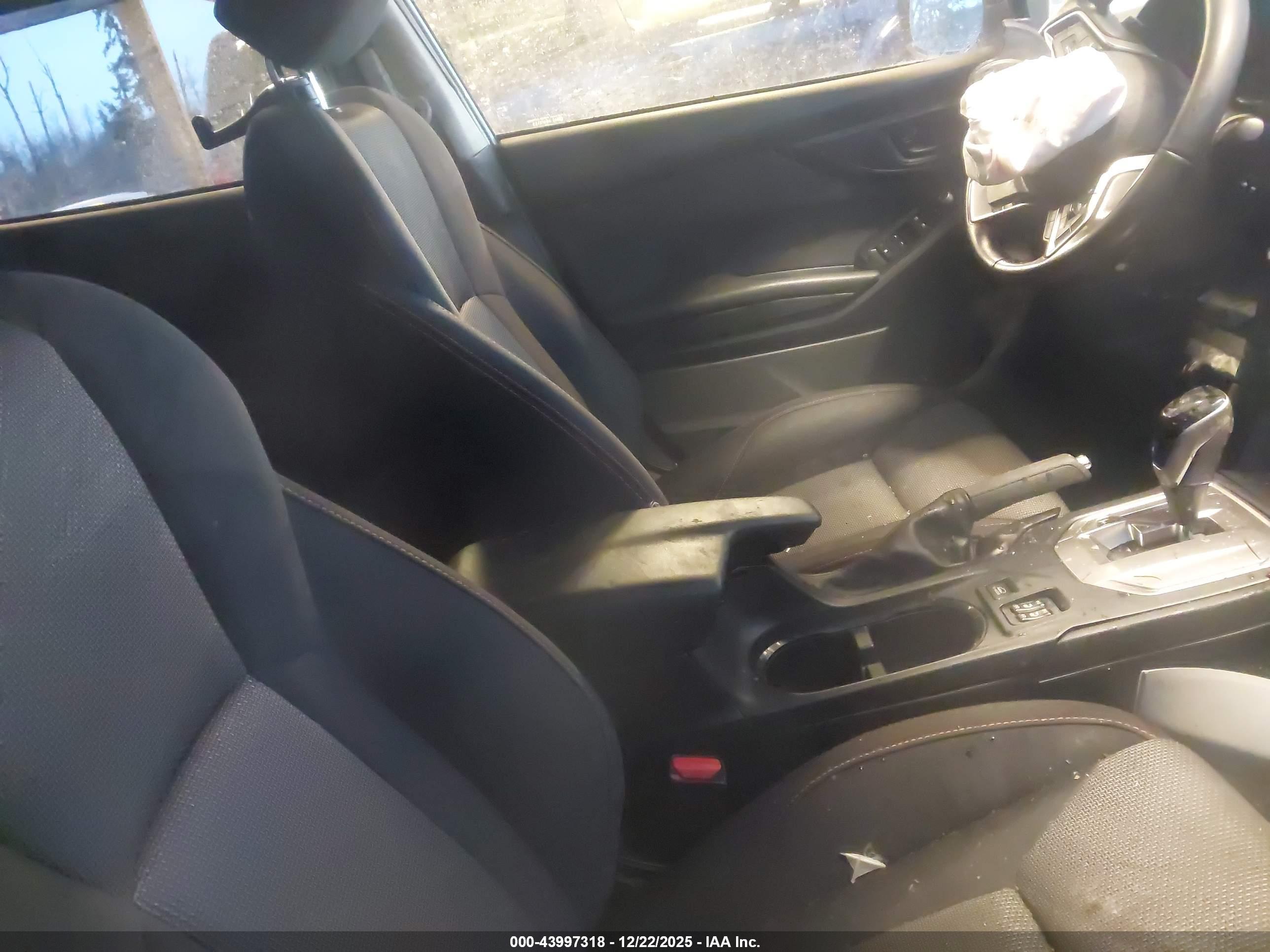 SUBARU CROSSTREK image 5