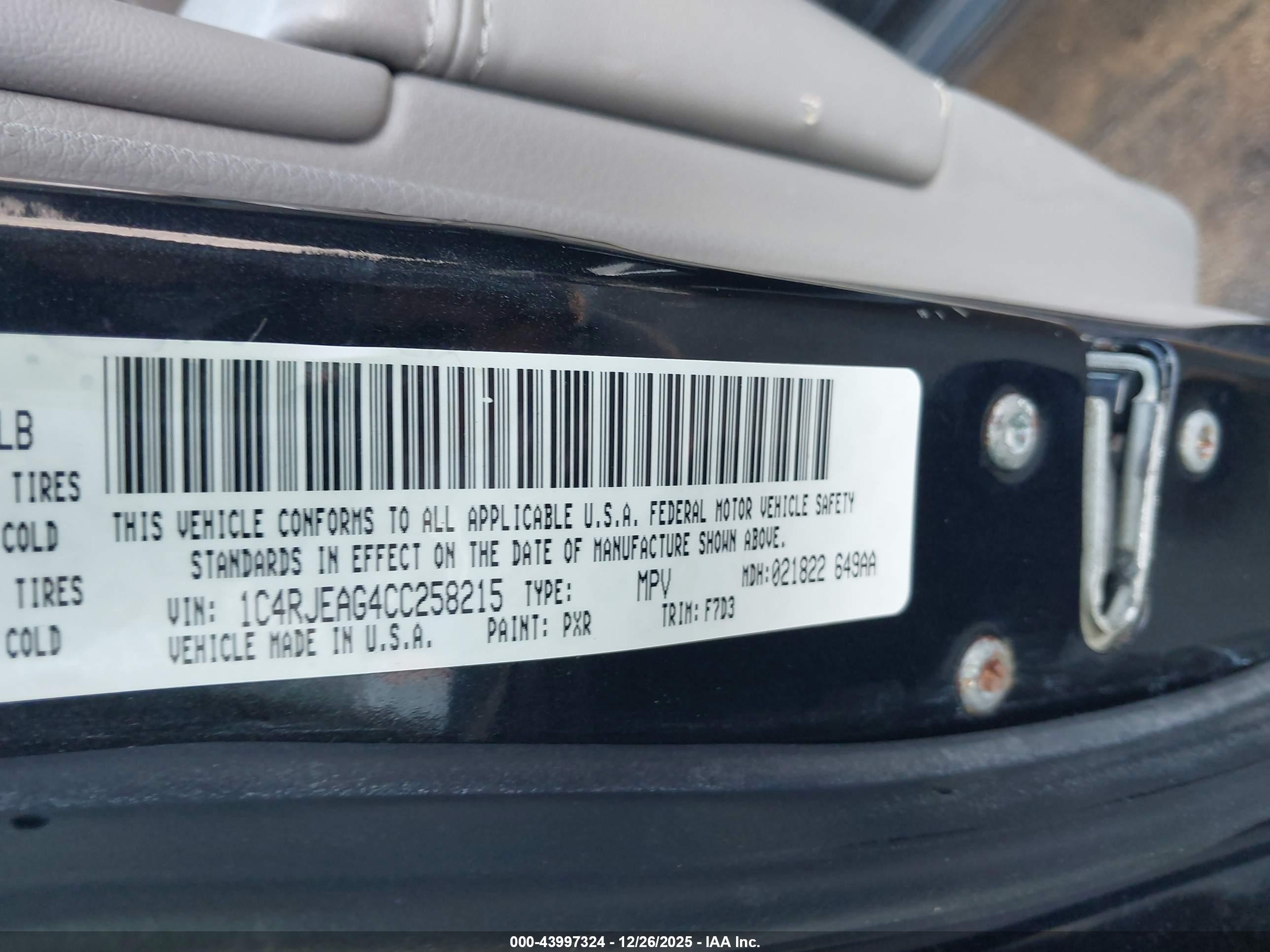 JEEP GRAND image 9