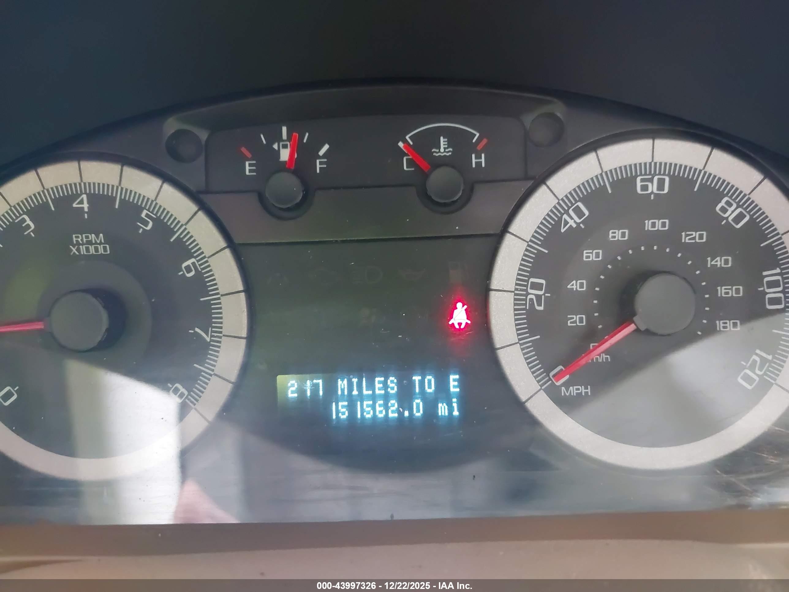 FORD ESCAPE image 7