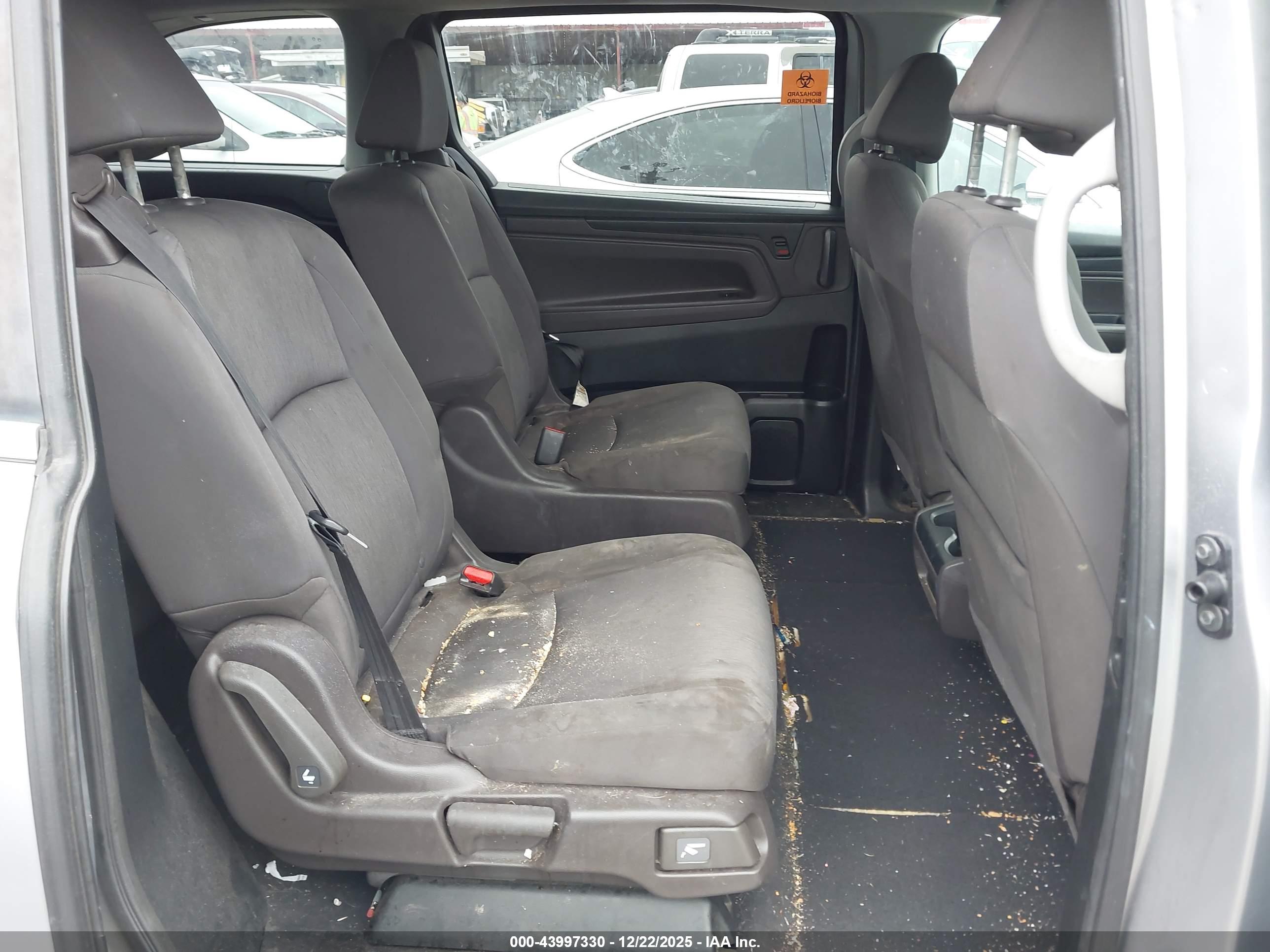 HONDA ODYSSEY image 8