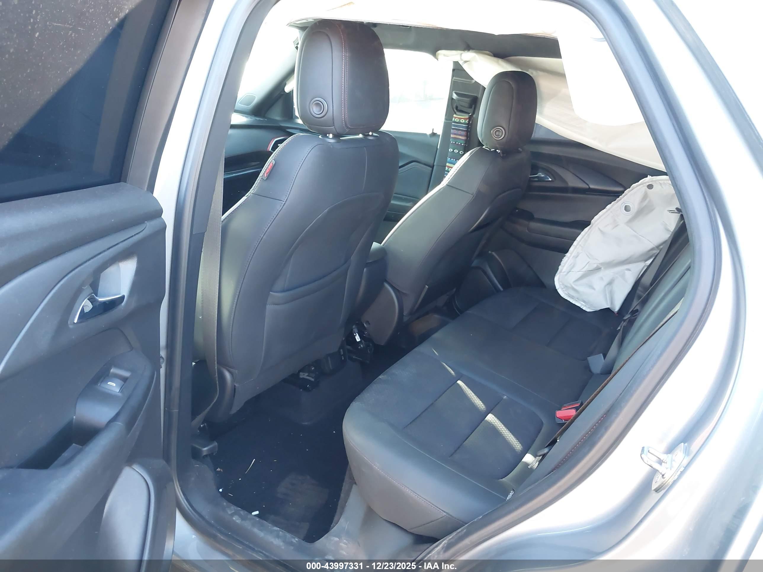 CHEVROLET TRAILBLAZER image 8