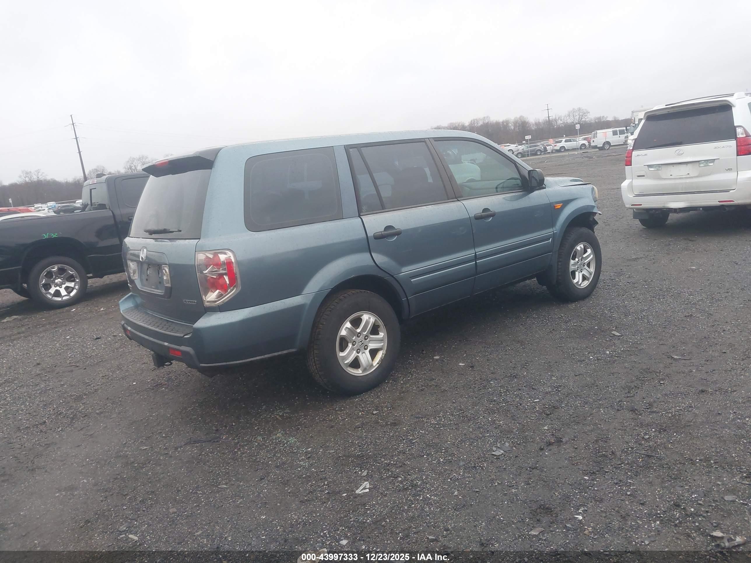 HONDA PILOT image 4