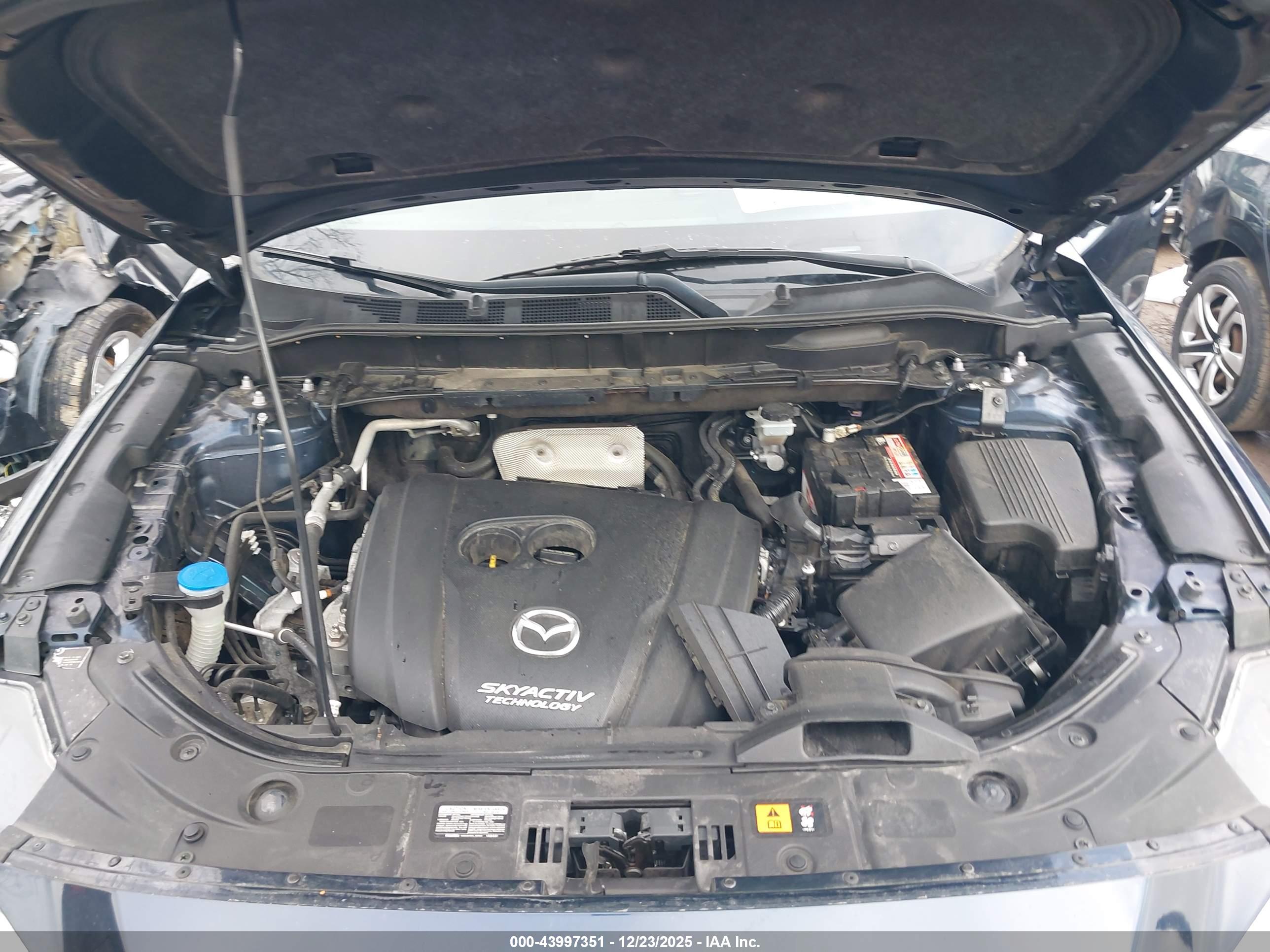 MAZDA CX-5 image 10
