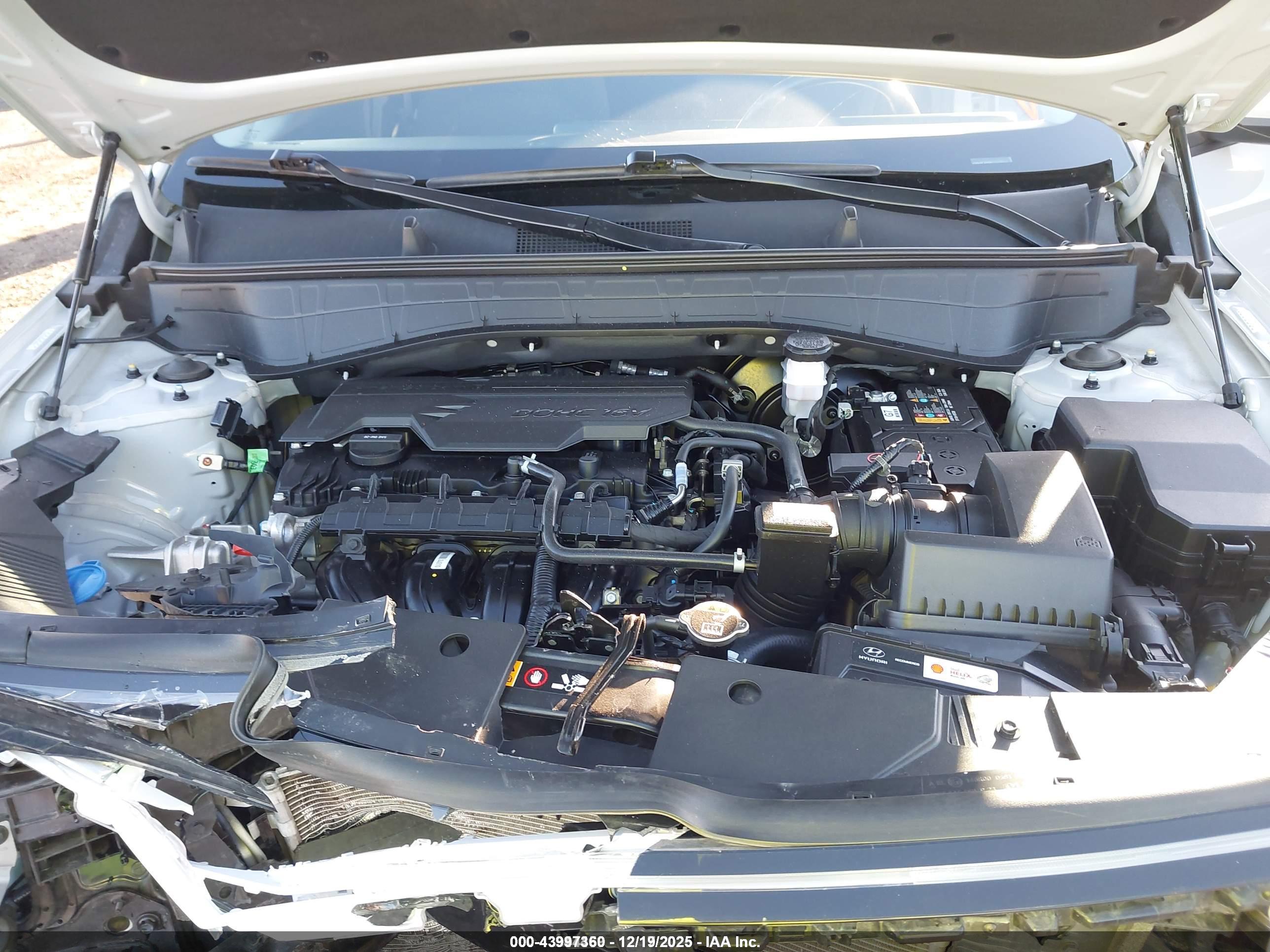 HYUNDAI KONA image 10