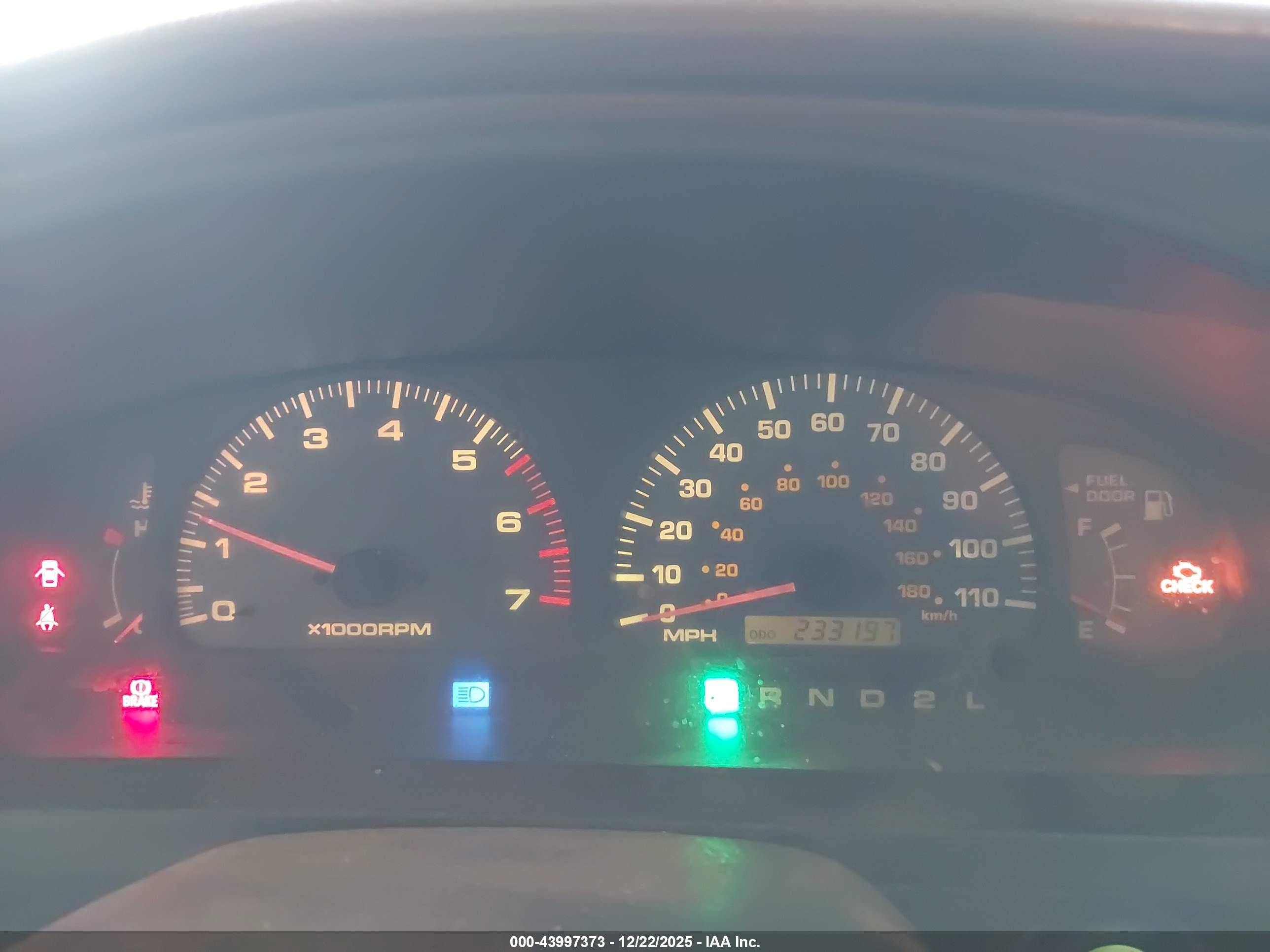 TOYOTA 4RUNNER image 7