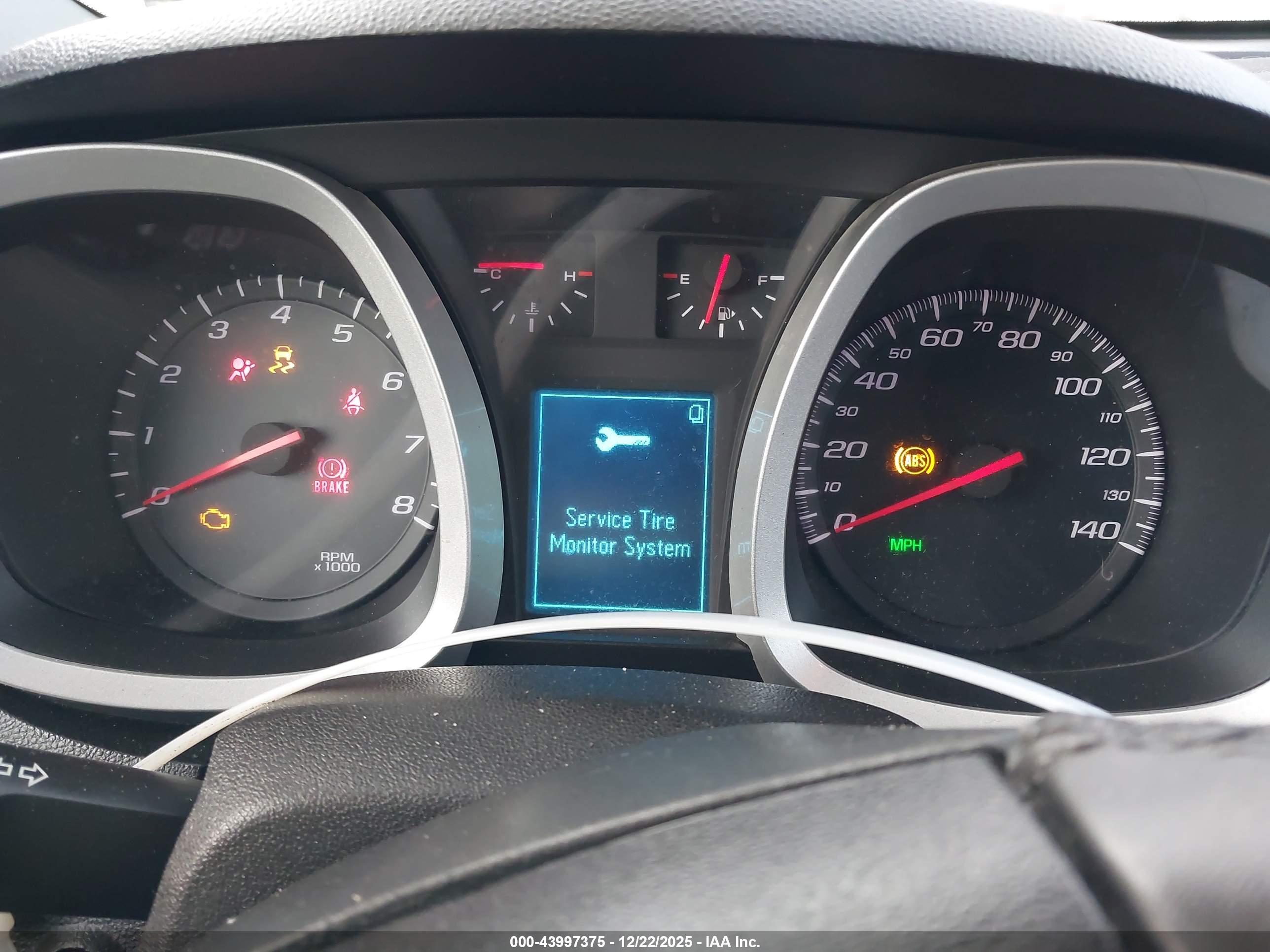 CHEVROLET EQUINOX image 7