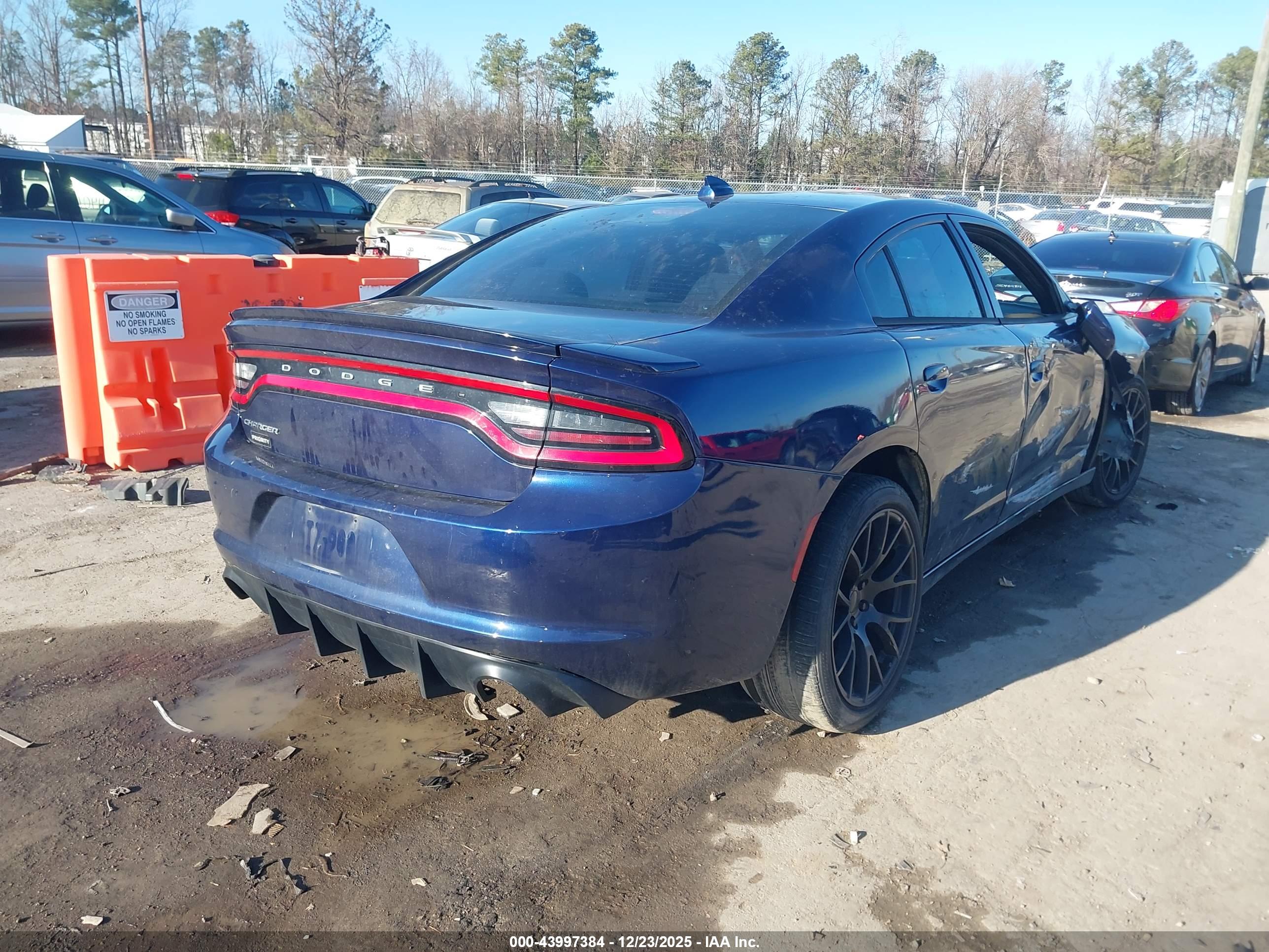 DODGE CHARGER image 4