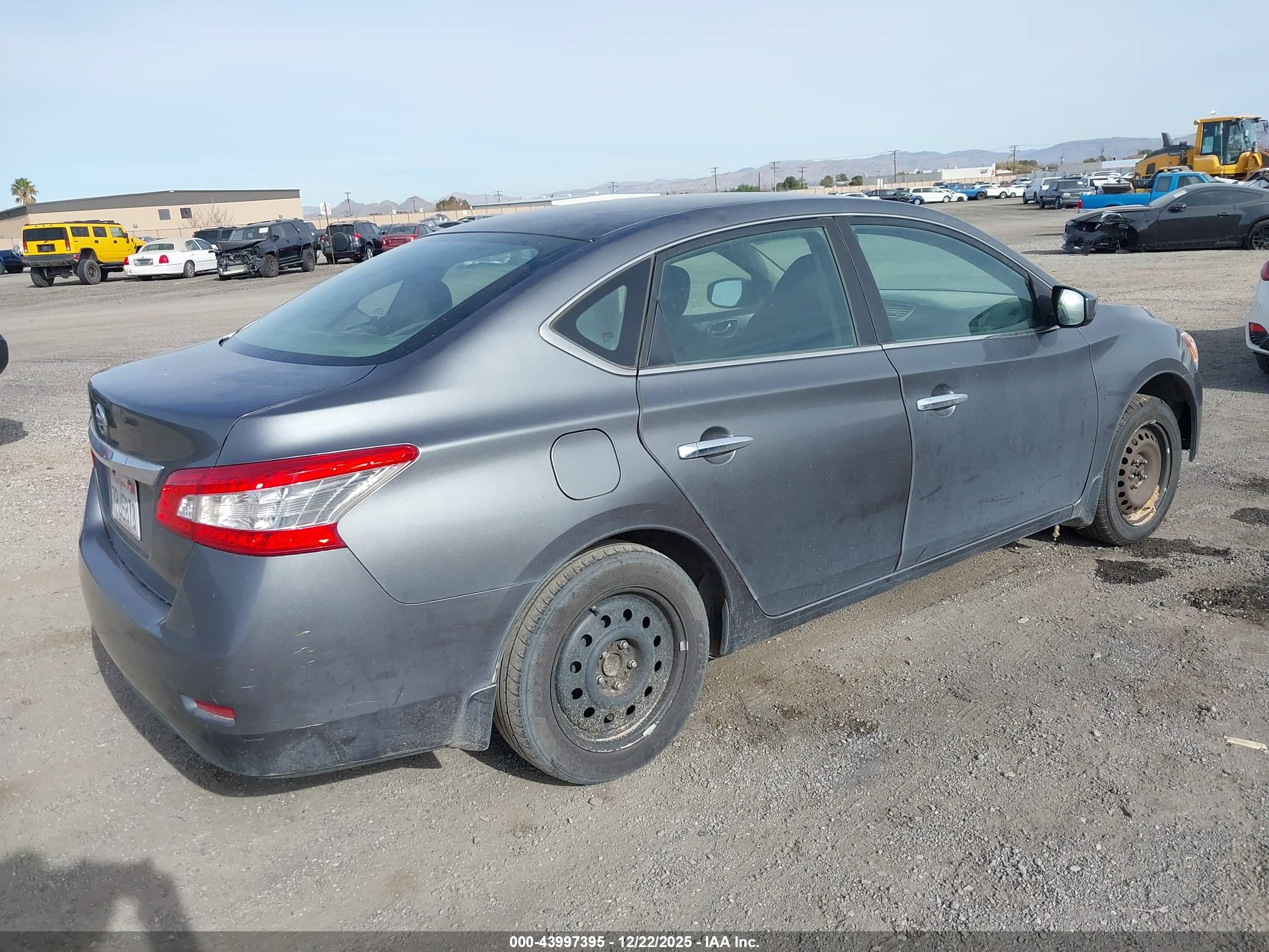 NISSAN SENTRA image 4
