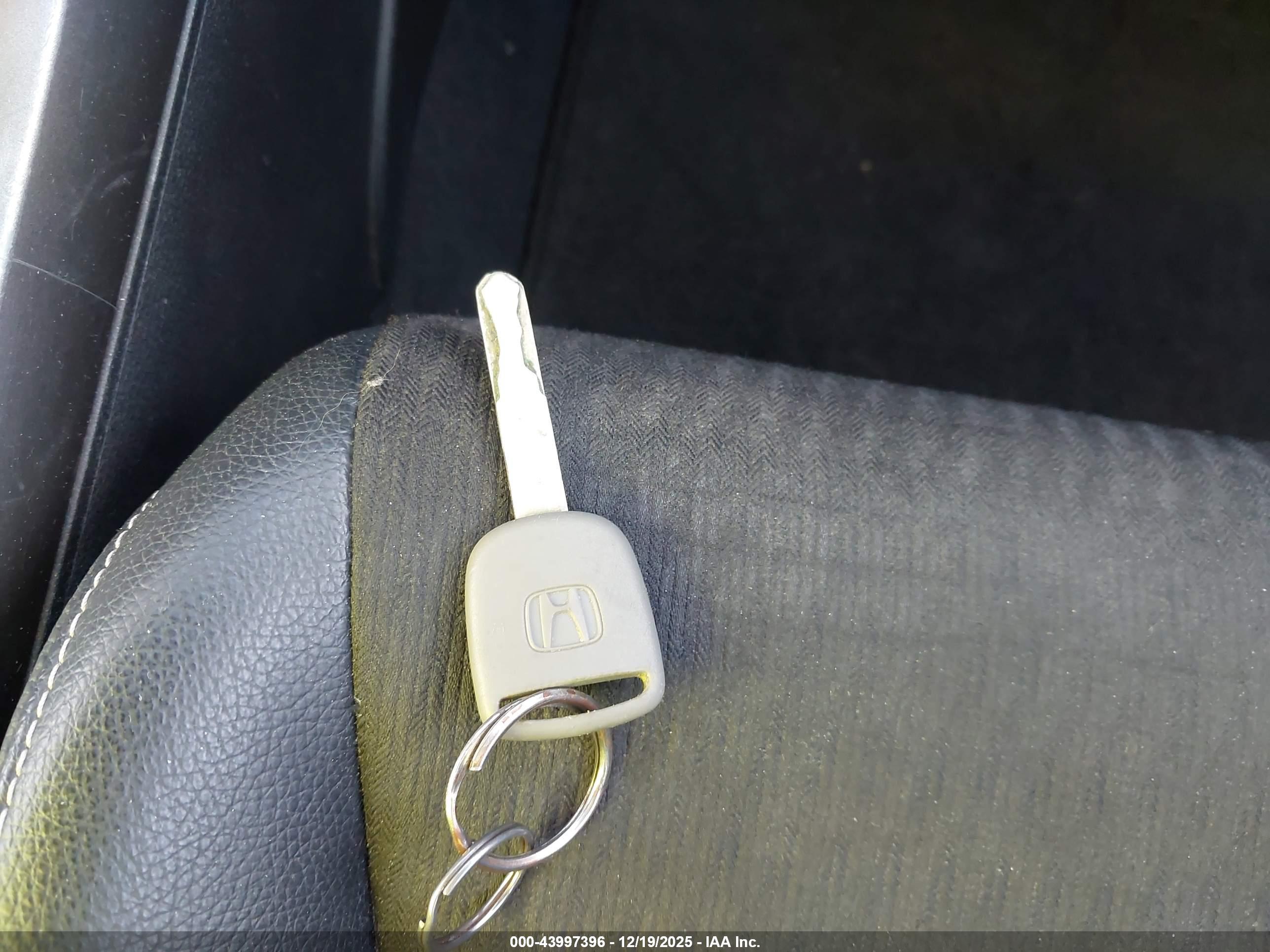 HONDA ACCORD image 11