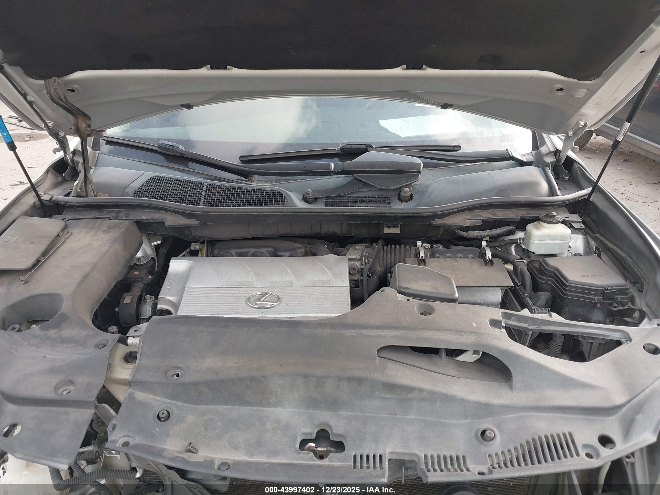 LEXUS RX image 10