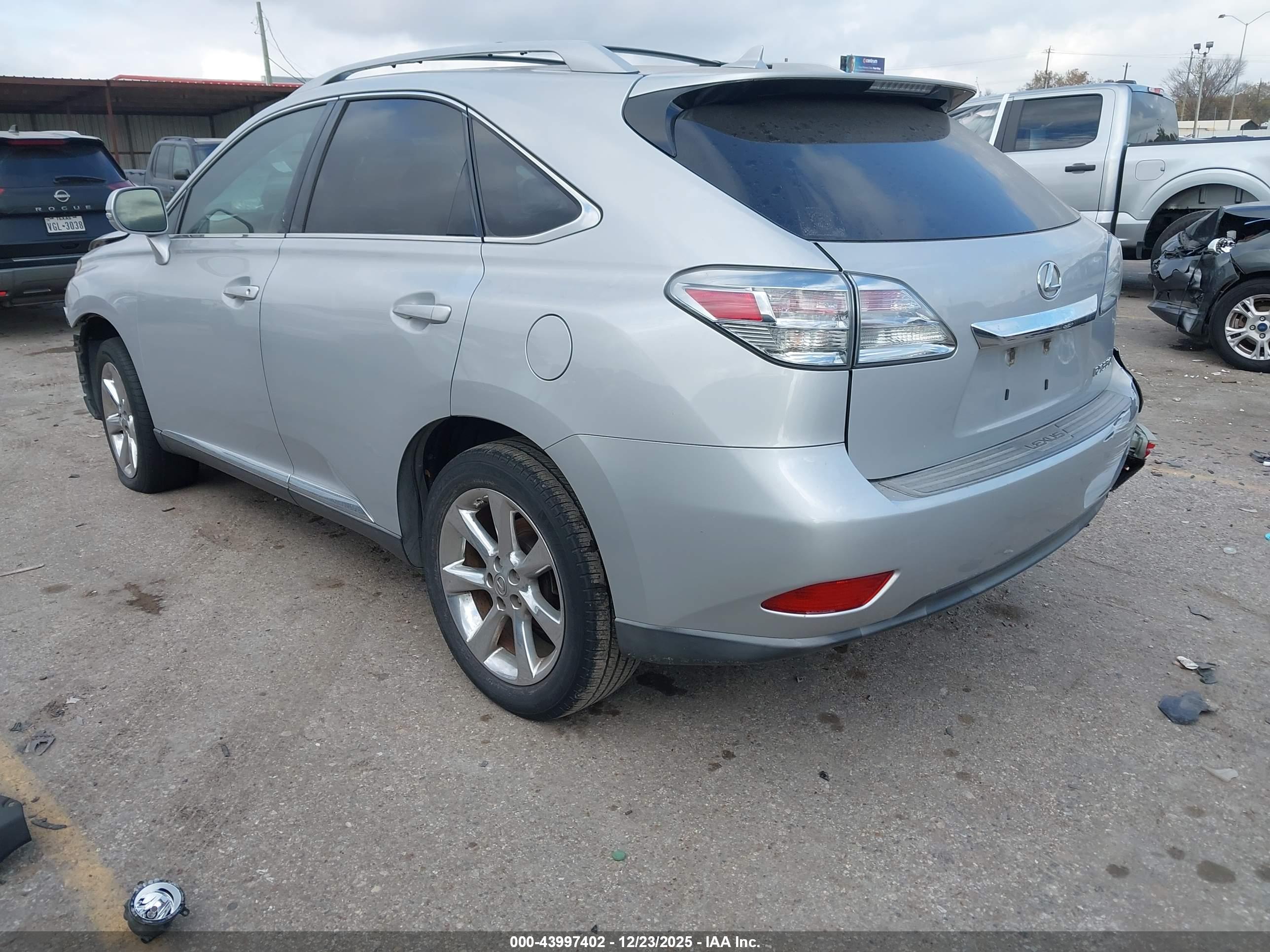 LEXUS RX image 3