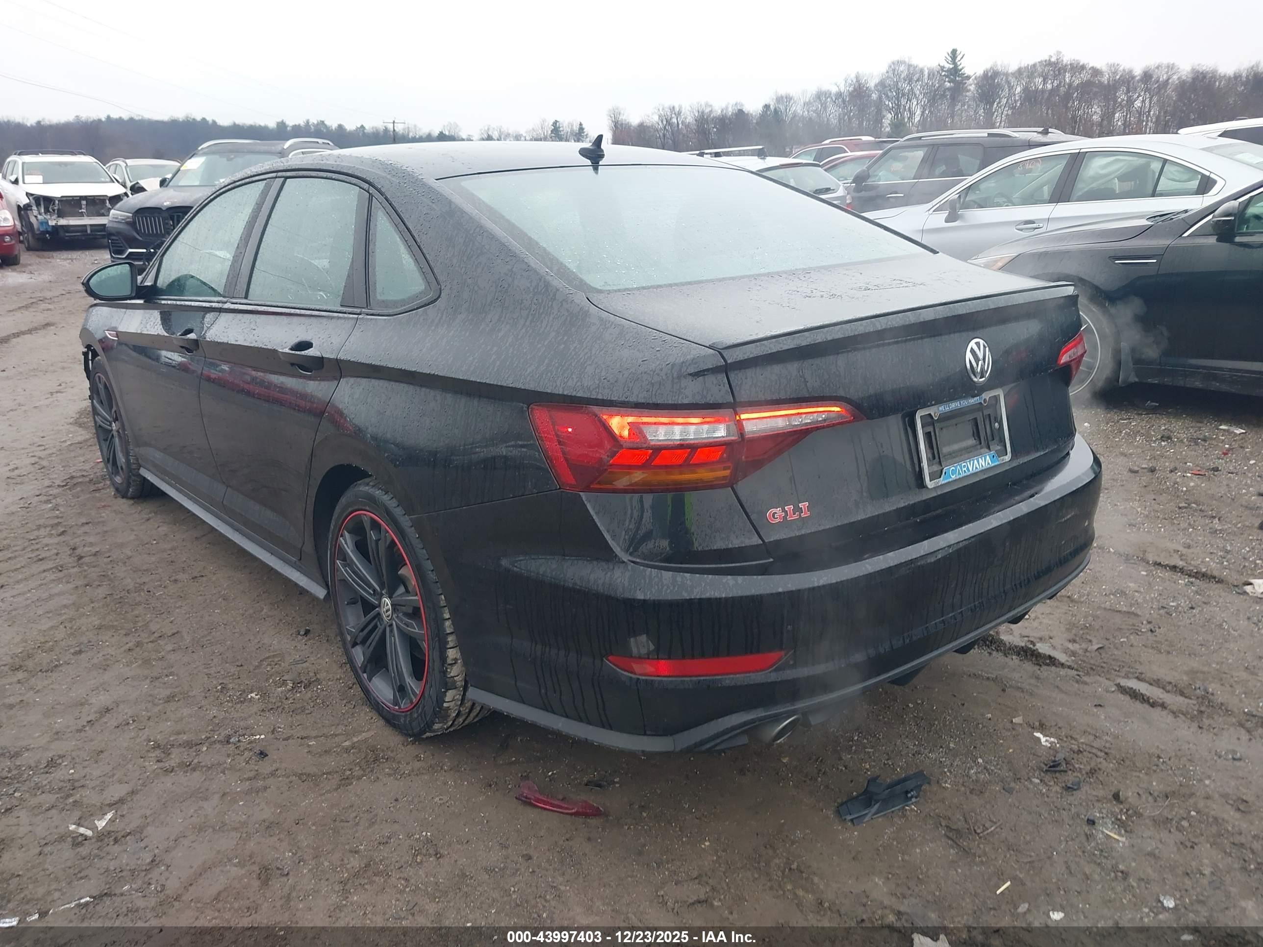 VOLKSWAGEN JETTA image 3