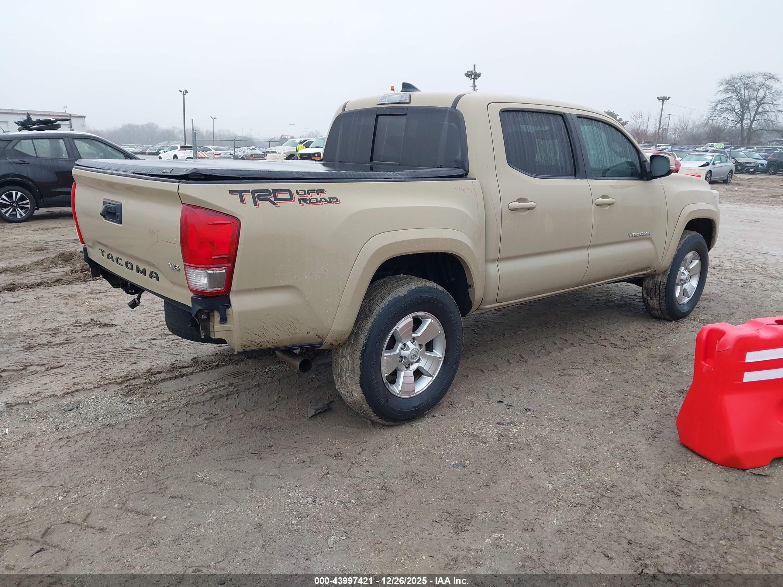 TOYOTA TACOMA image 4