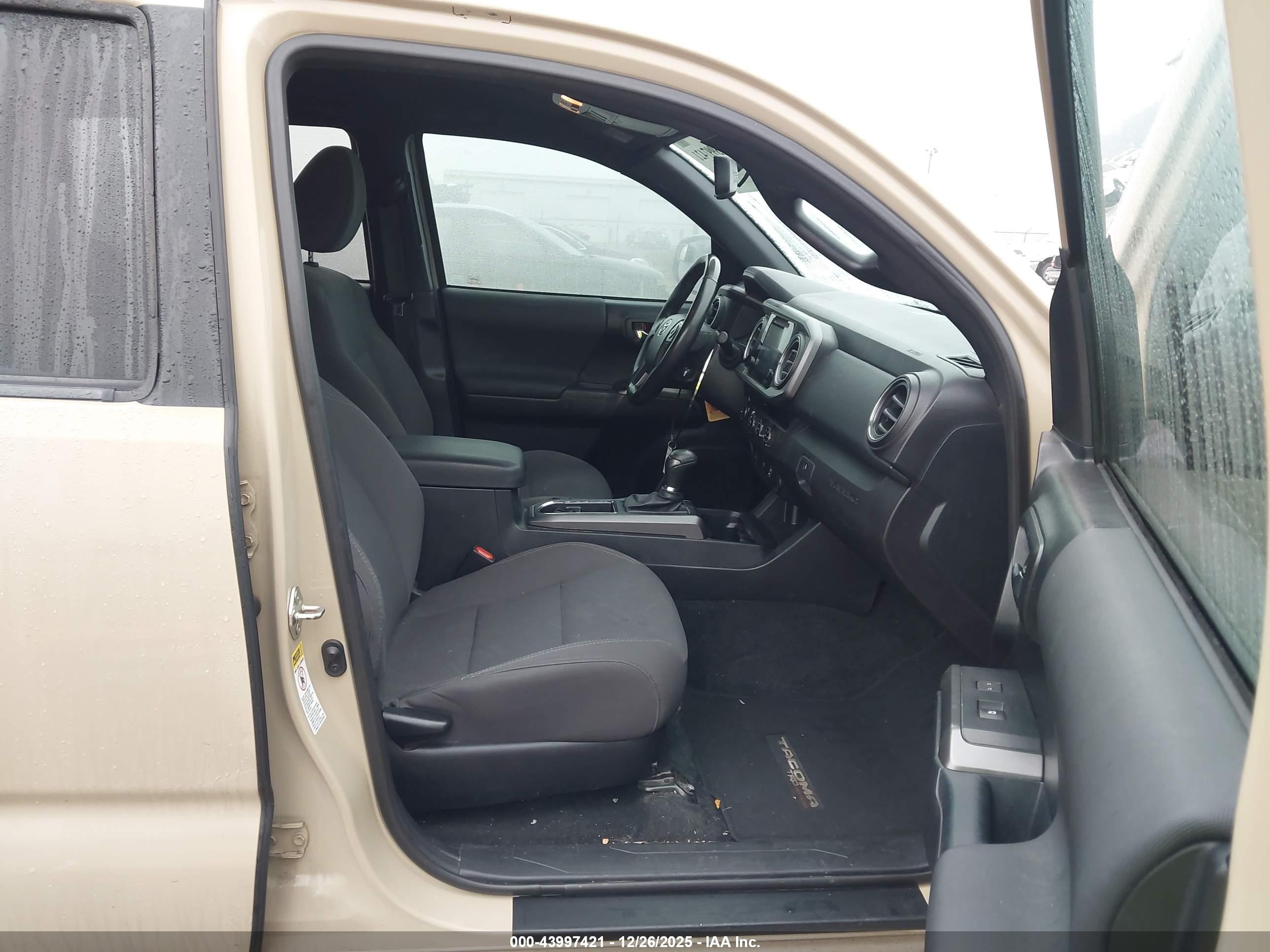 TOYOTA TACOMA image 5