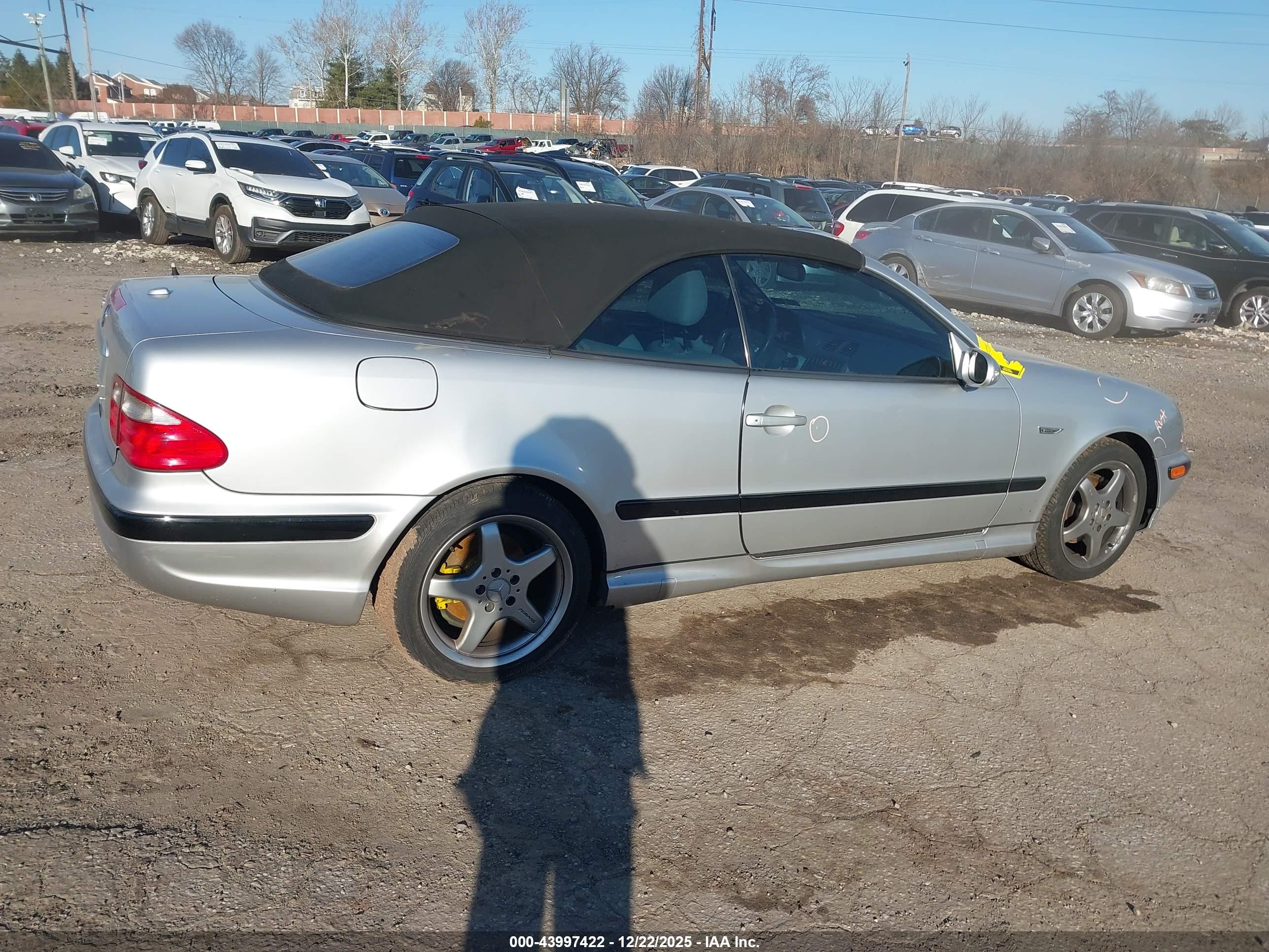 MERCEDES-BENZ CLK image 4