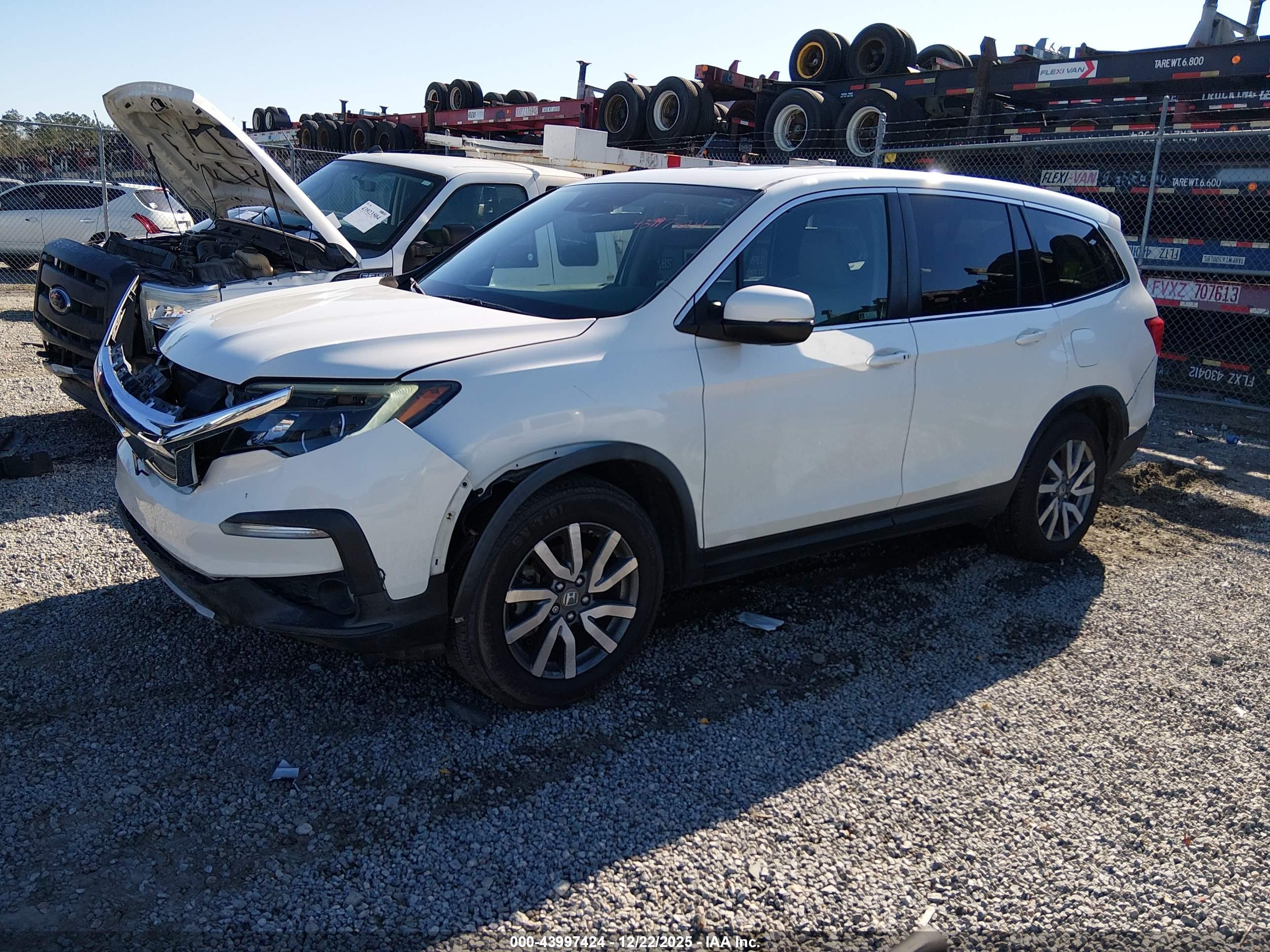 HONDA PILOT image 2