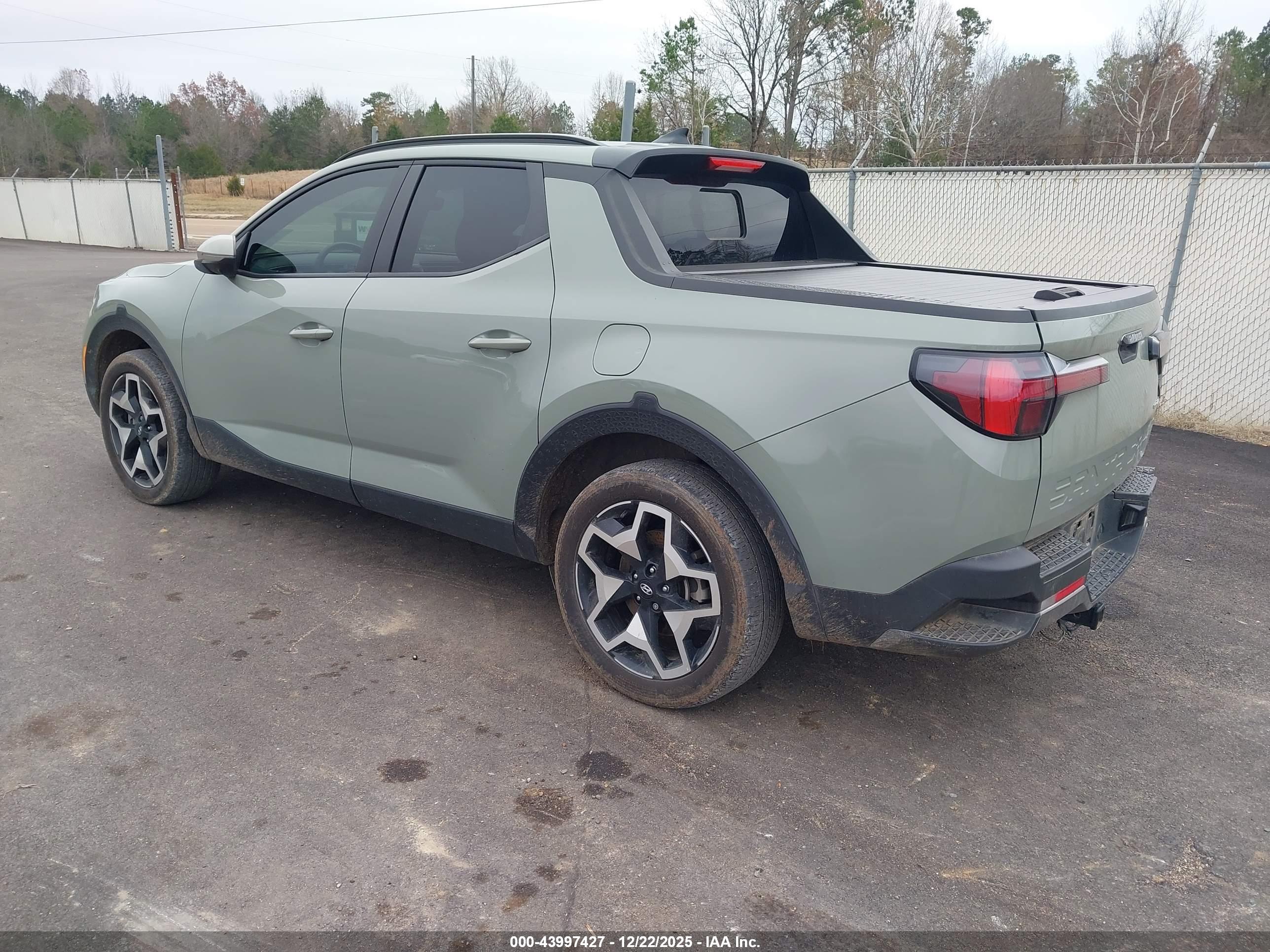 HYUNDAI SANTA image 3