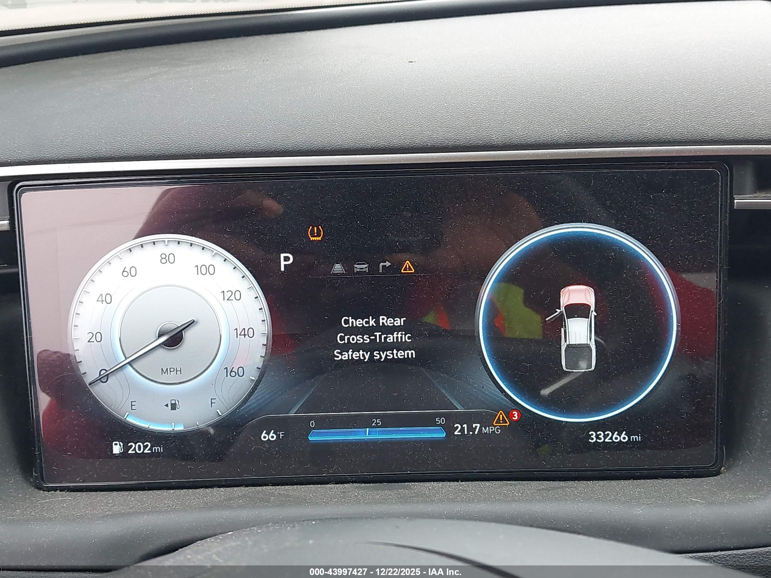 HYUNDAI SANTA image 7