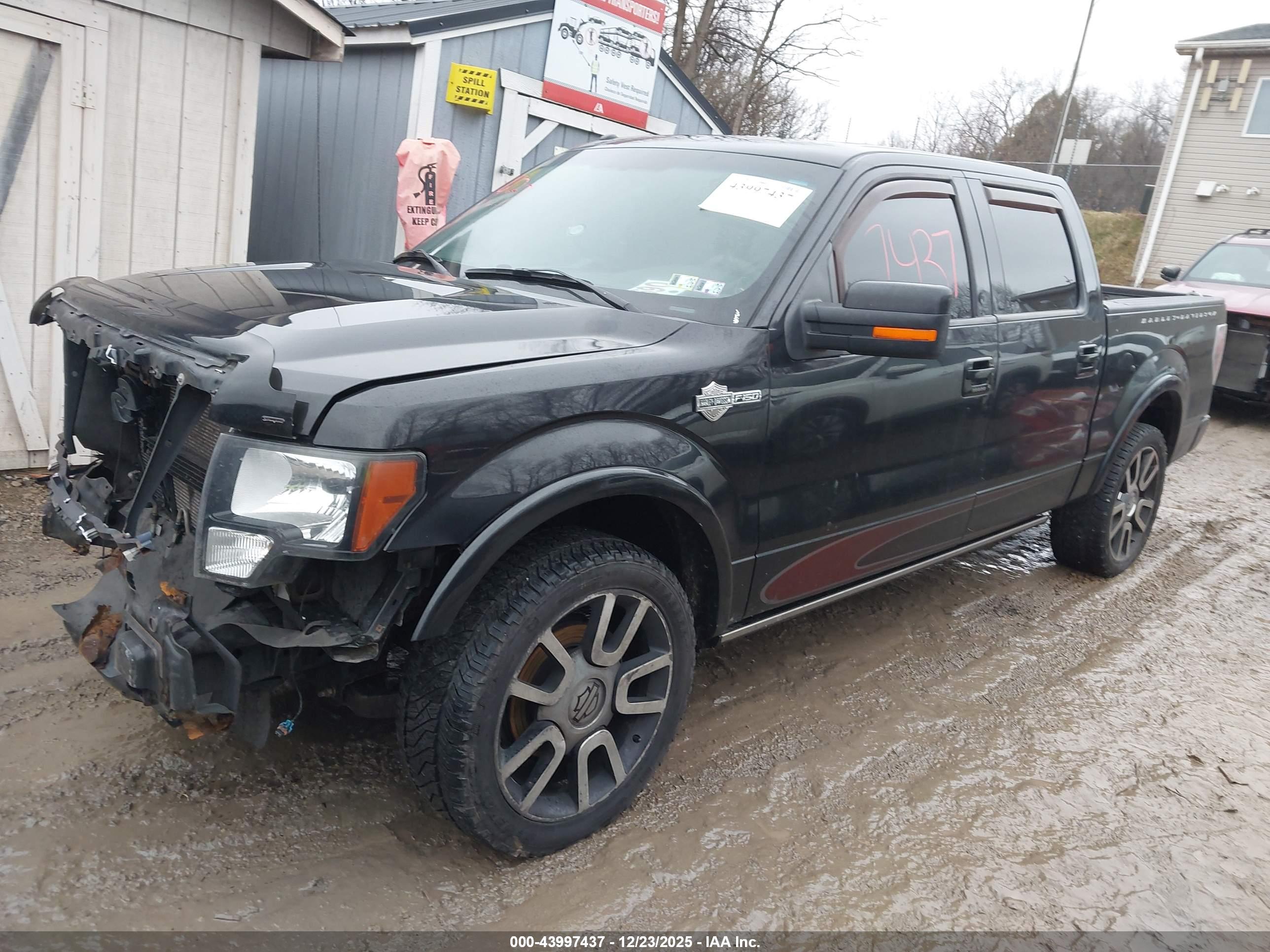 FORD F-150 image 2