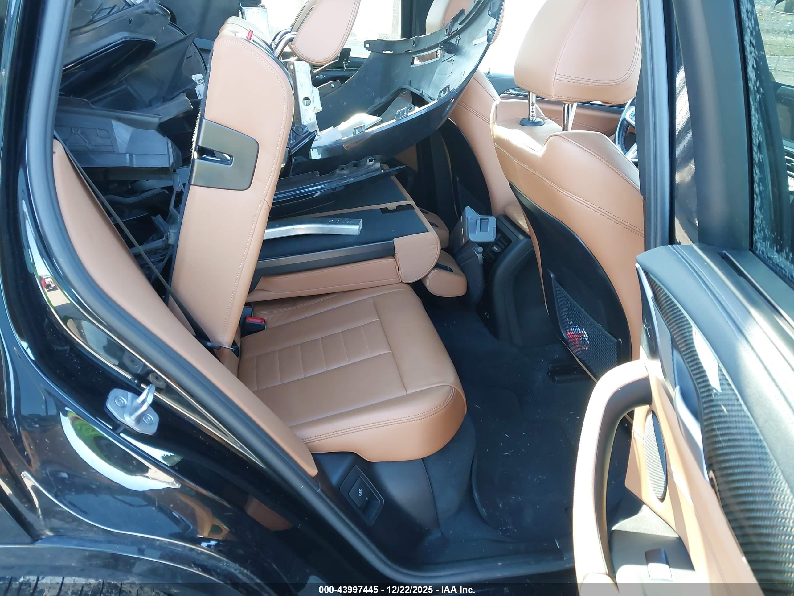 BMW X3 image 8