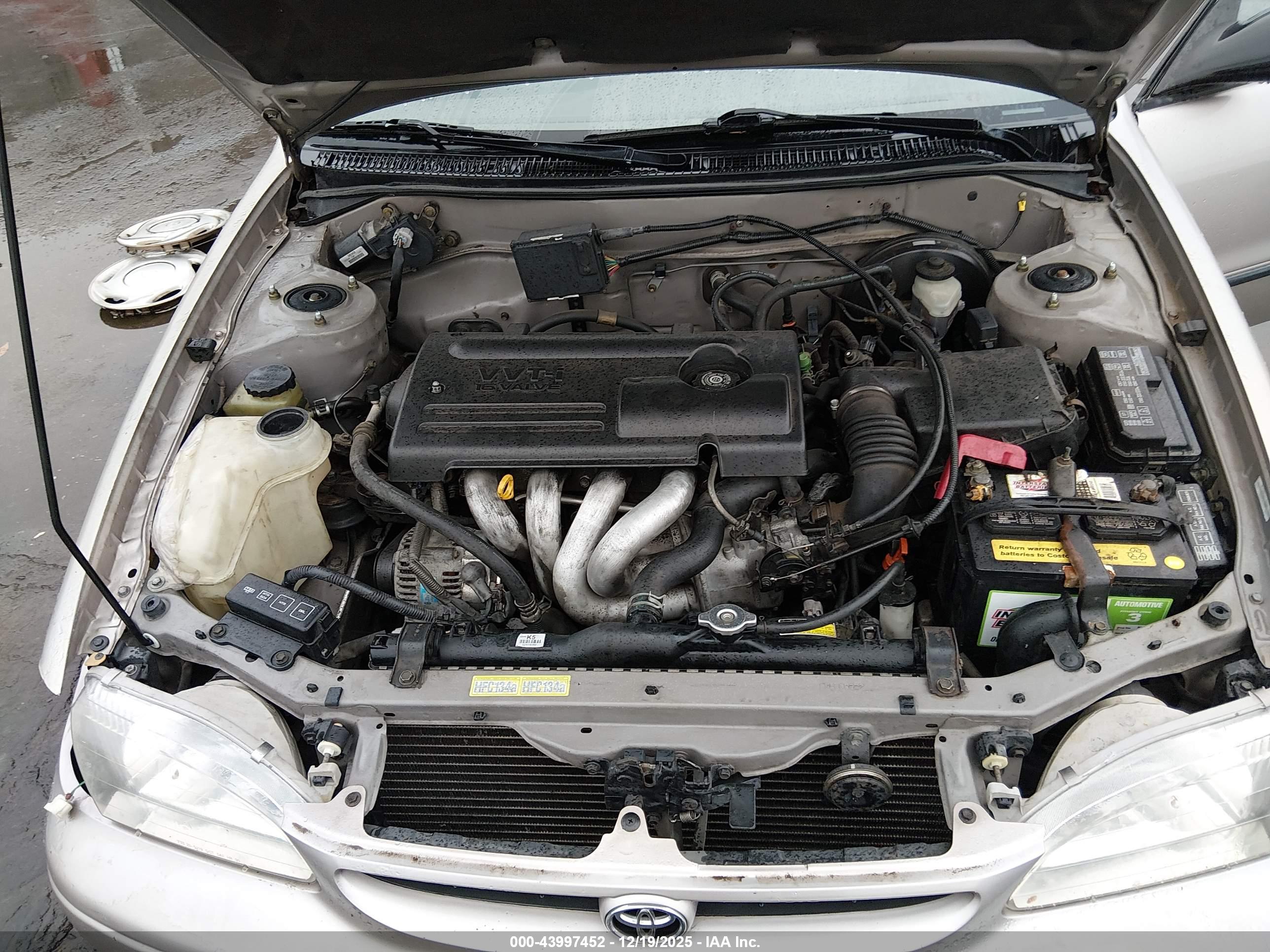 TOYOTA COROLLA image 10