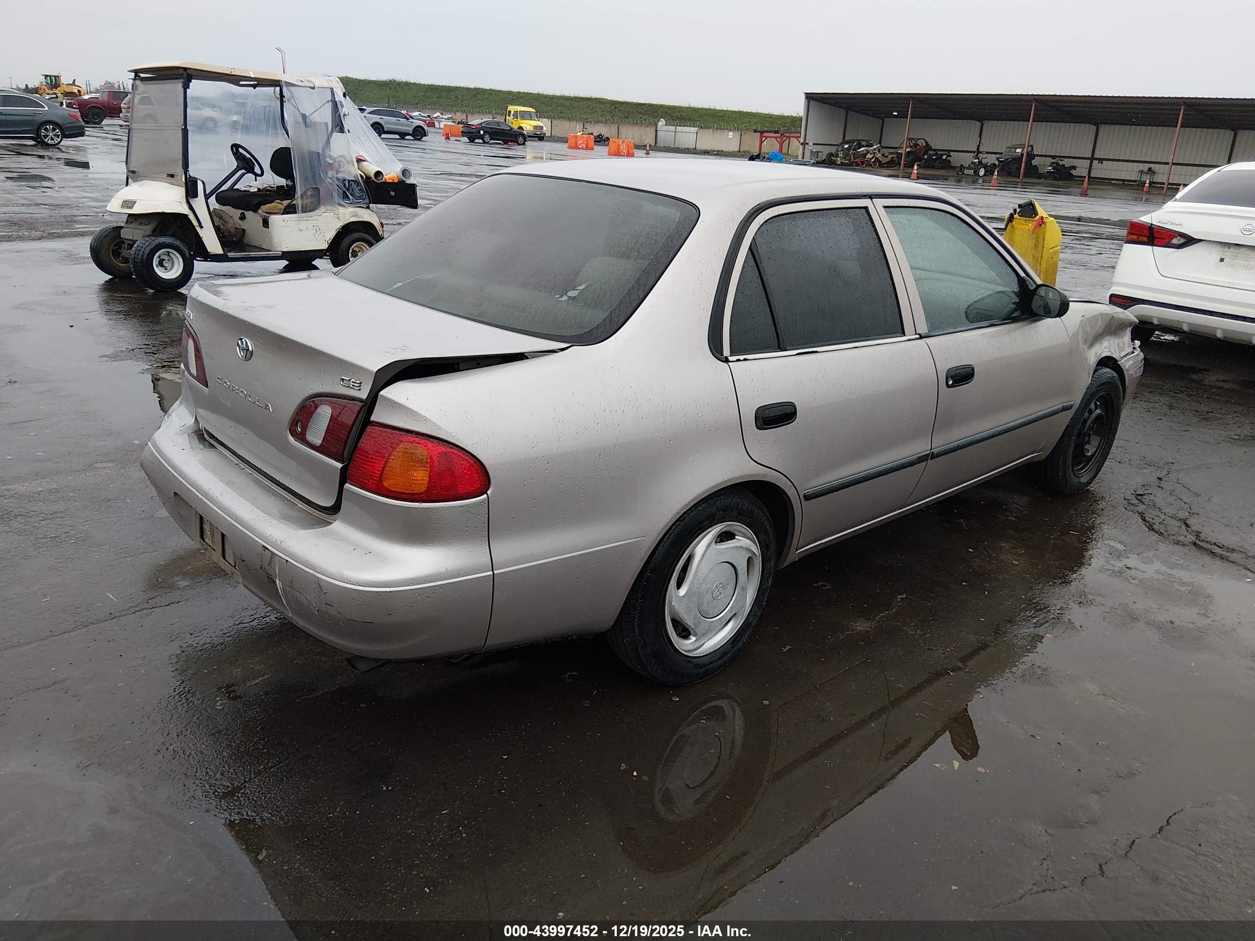 TOYOTA COROLLA image 4