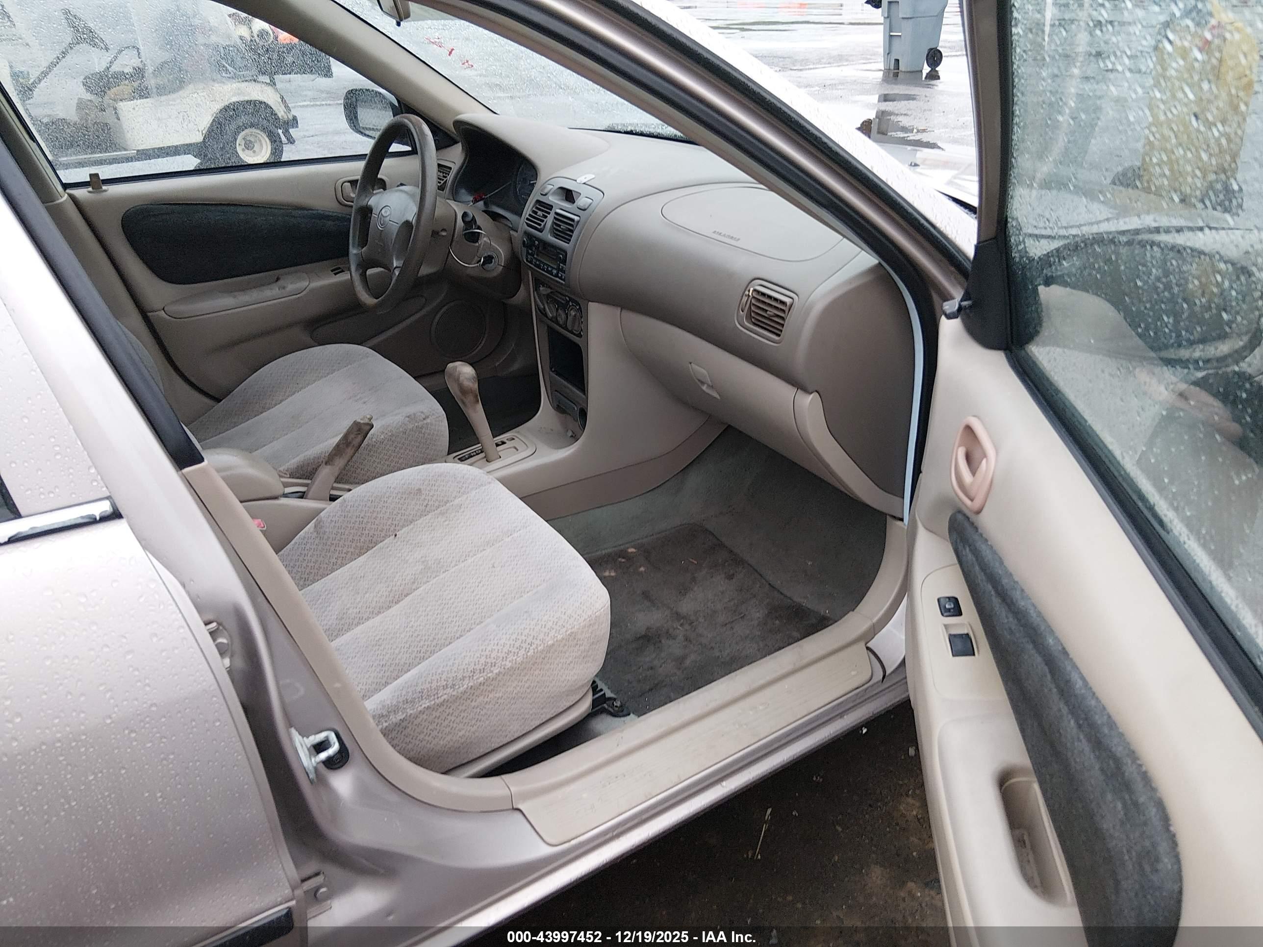 TOYOTA COROLLA image 5