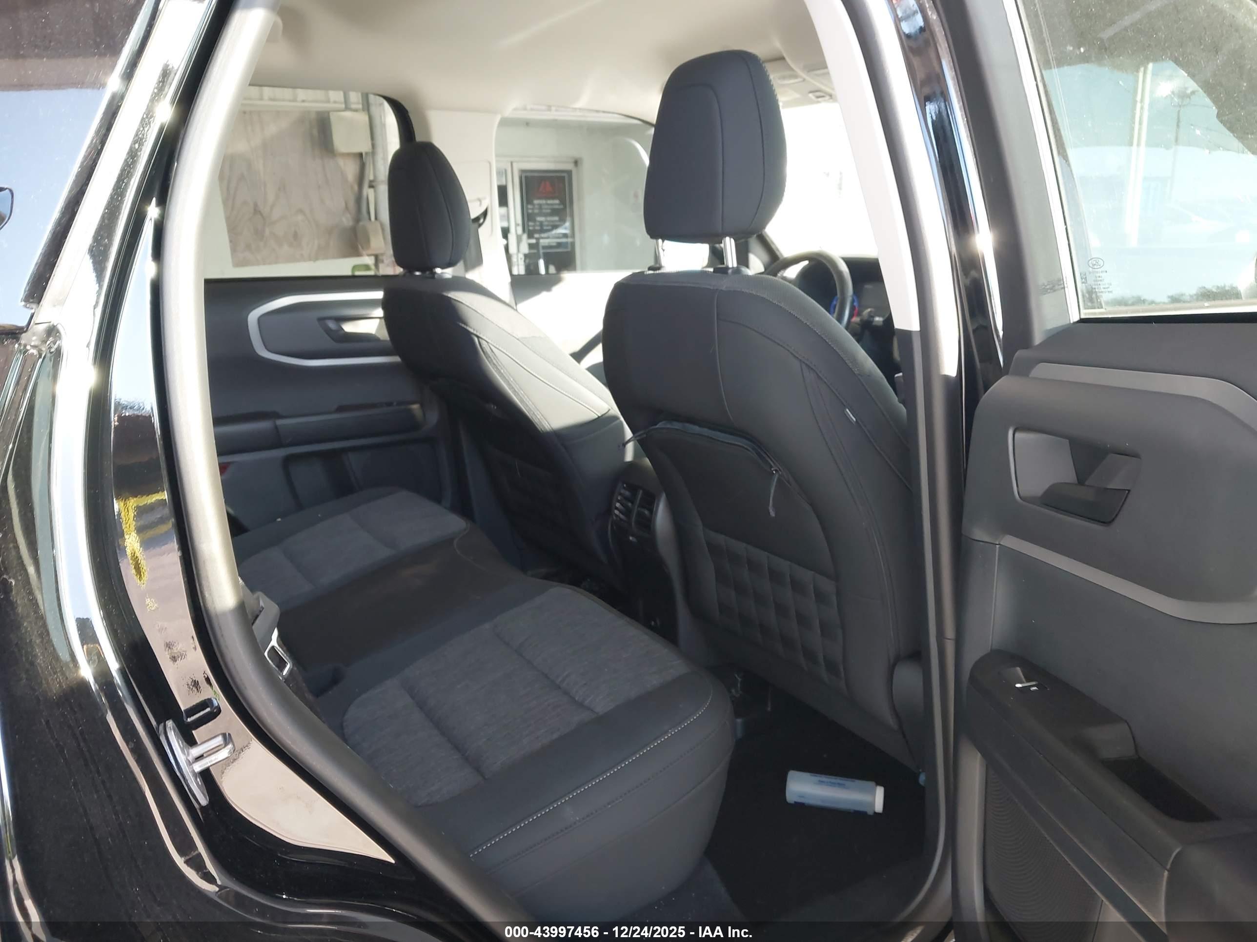 FORD BRONCO image 8